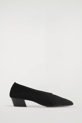 SUEDE HEELED BALLERINAS — BLACK 3