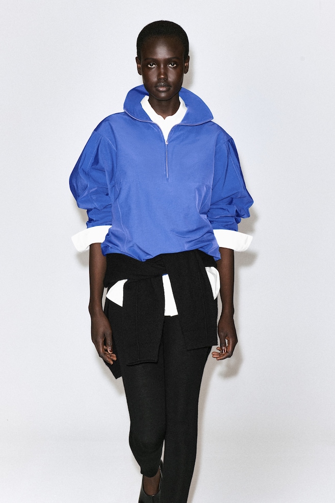 ZIP-UP BLOUSON SHIRT — BLUE