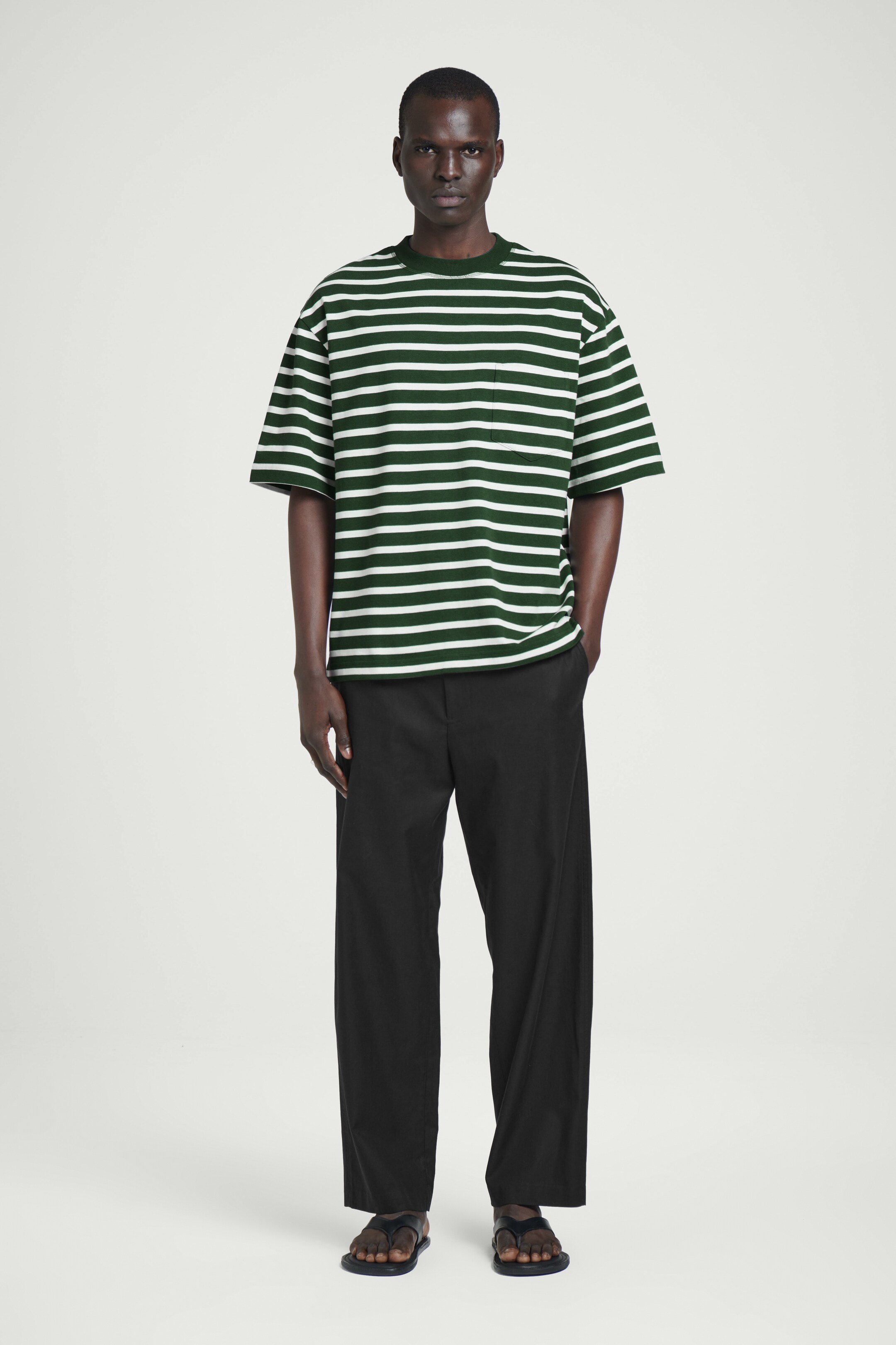 Zobrazit větší obrázek: Oversized tričko z těžké bavlny - ZELENÁ / BÍLÁ / PRUHOVANÁ - MUŽI | H&M CZ 2