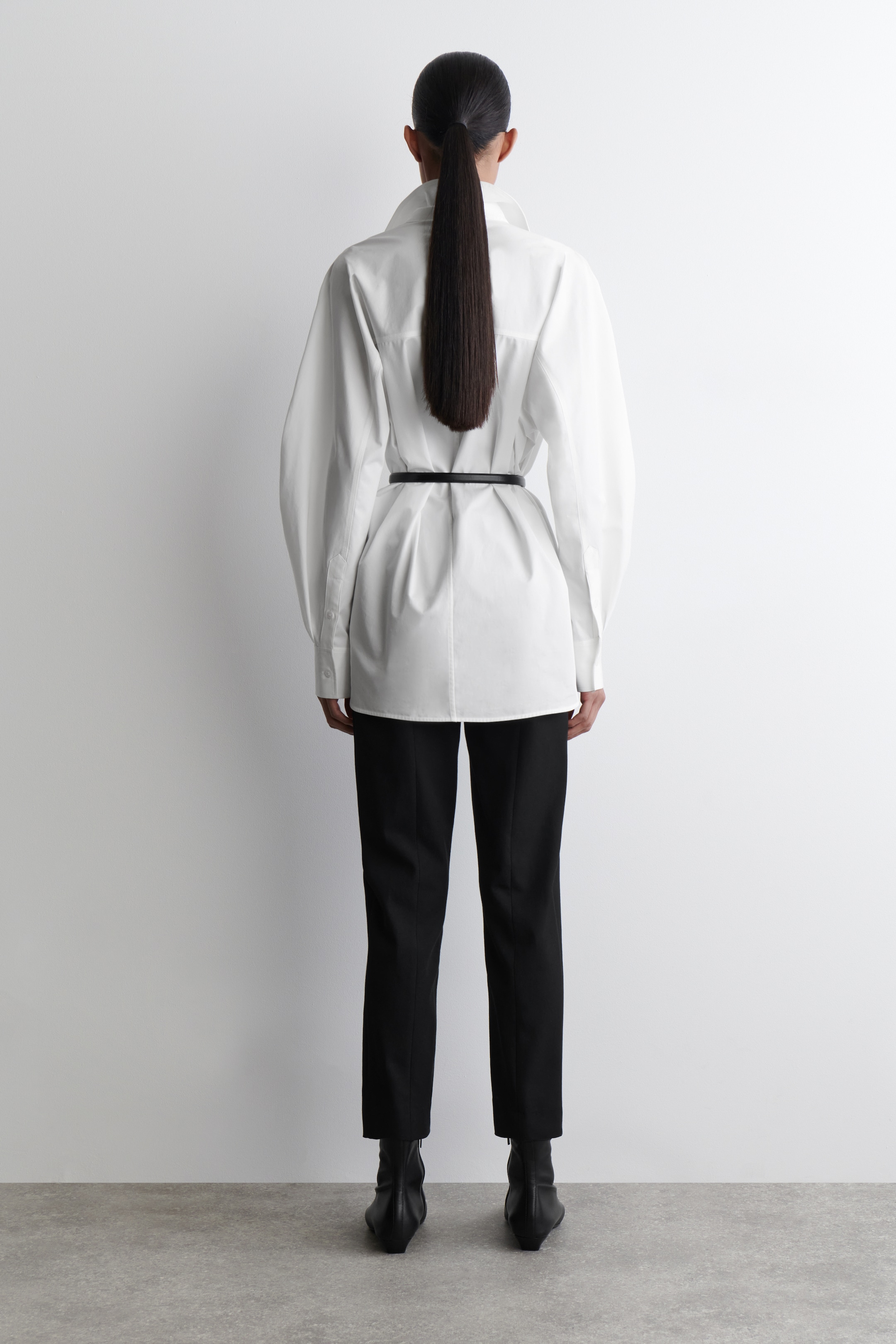 Visualizza immagine più grande: PANTALONI SLIM CROPPED - NERO - DONNA | H&M IT 3