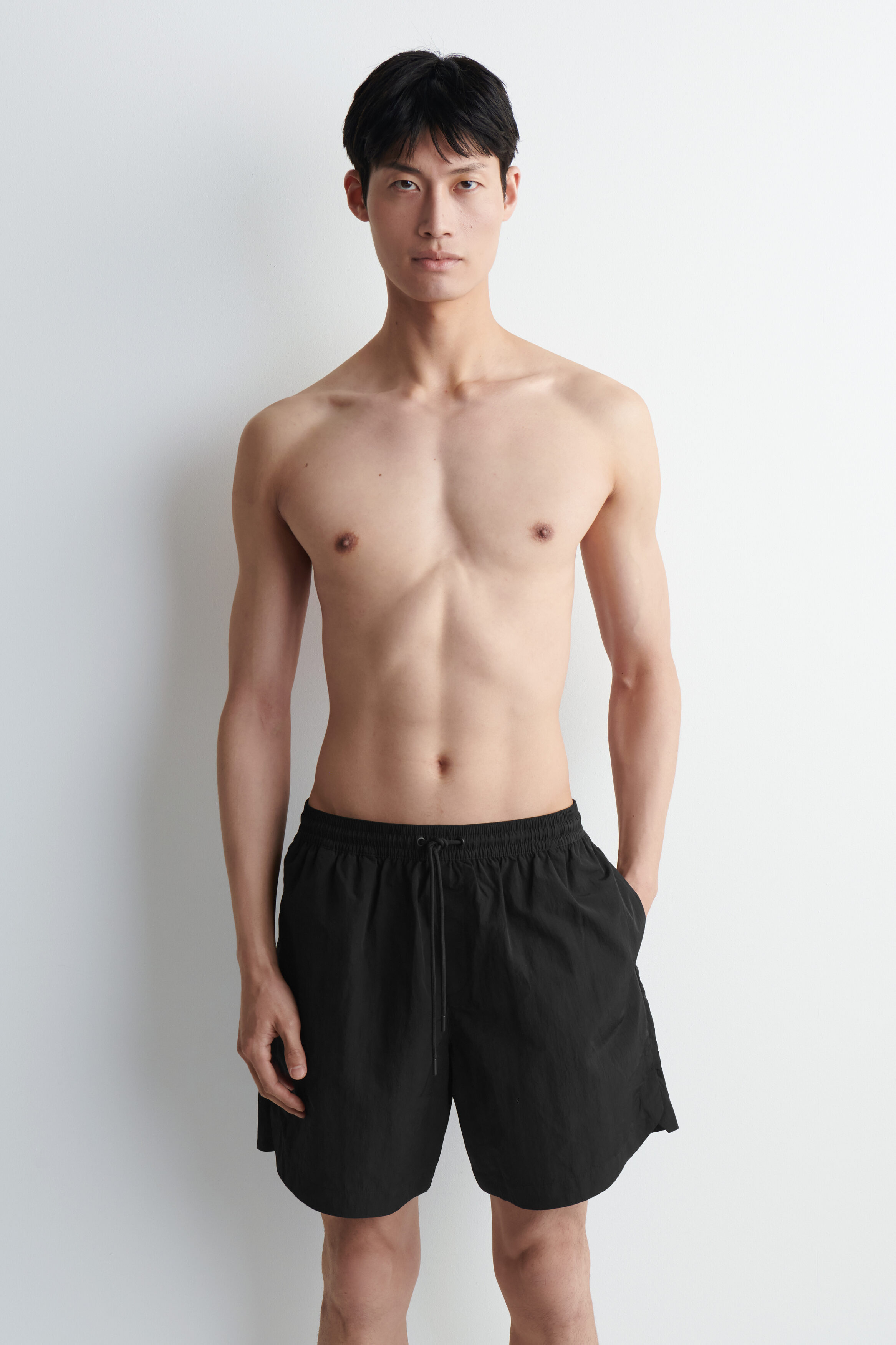 NYLON WIDE-LEG DRAWSTRING SWIM SHORTS - BLACK | COS US
