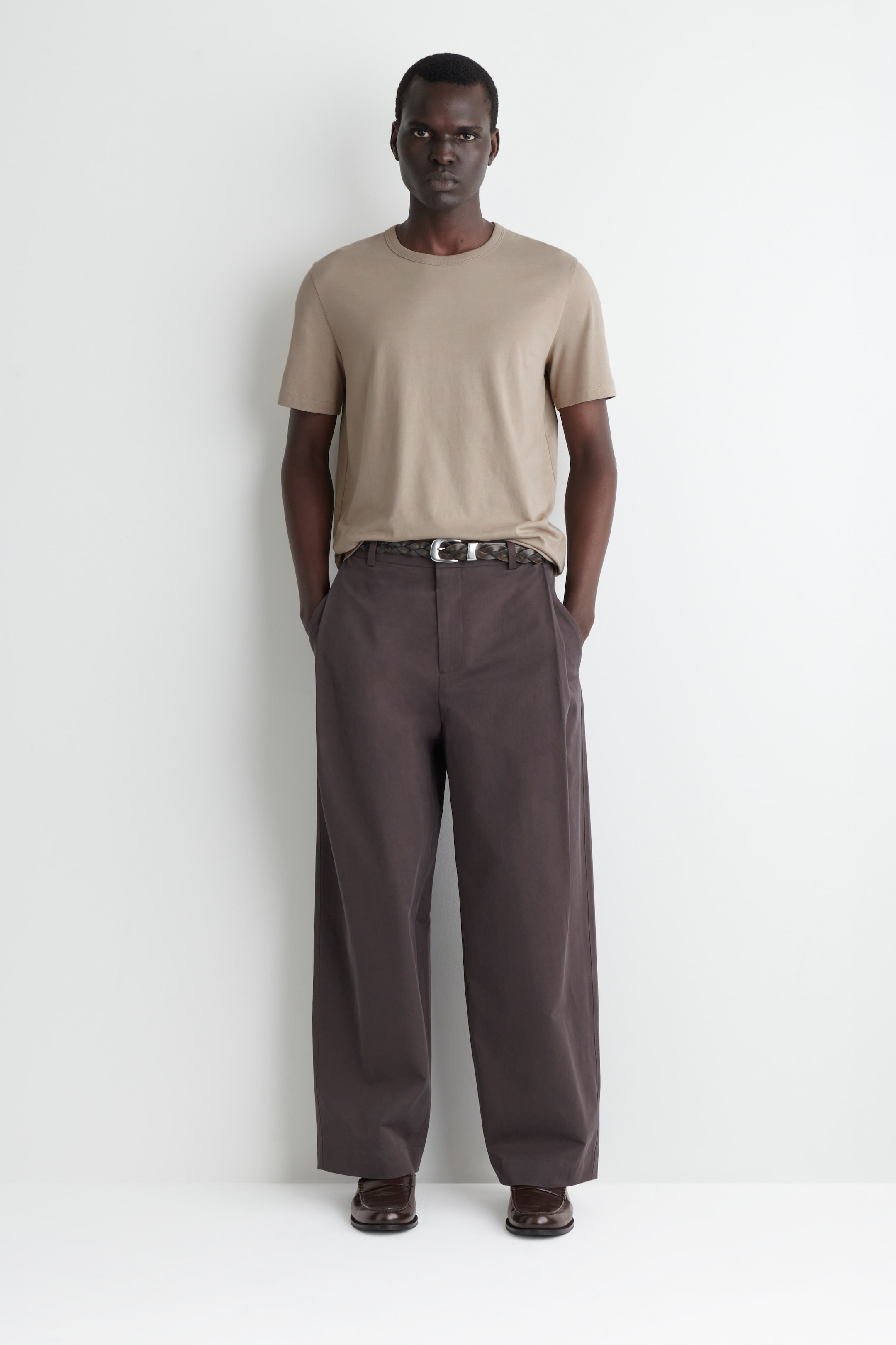 Ver imagen más grande: CAMISA DE ALGODÓN CEPILLADO - TOPO - HOMBRE | H&M ES 2