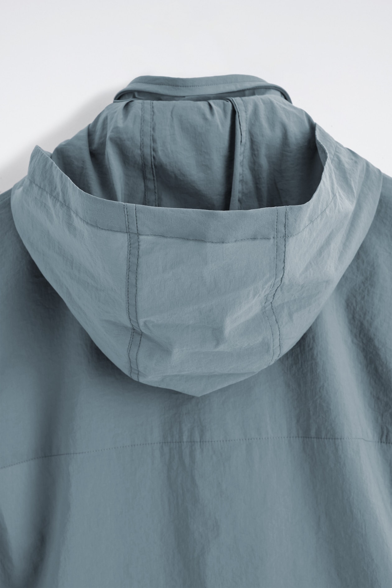 TECHNICAL WATER-RESISTANT NYLON GILET — STEEL BLUE