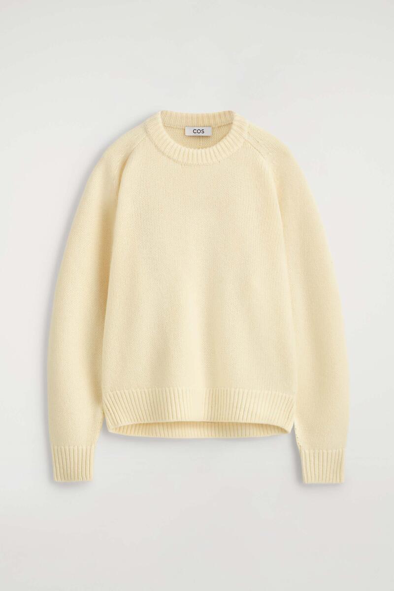 Rounded Pure Cashmere Crew-Neck Sweater