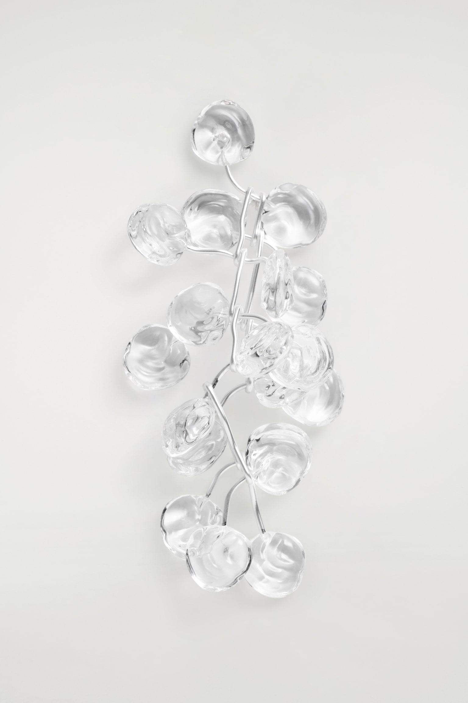 BROCHE DE CRISTAL EN CASCADA - TRANSPARENTE / PLATA - 2