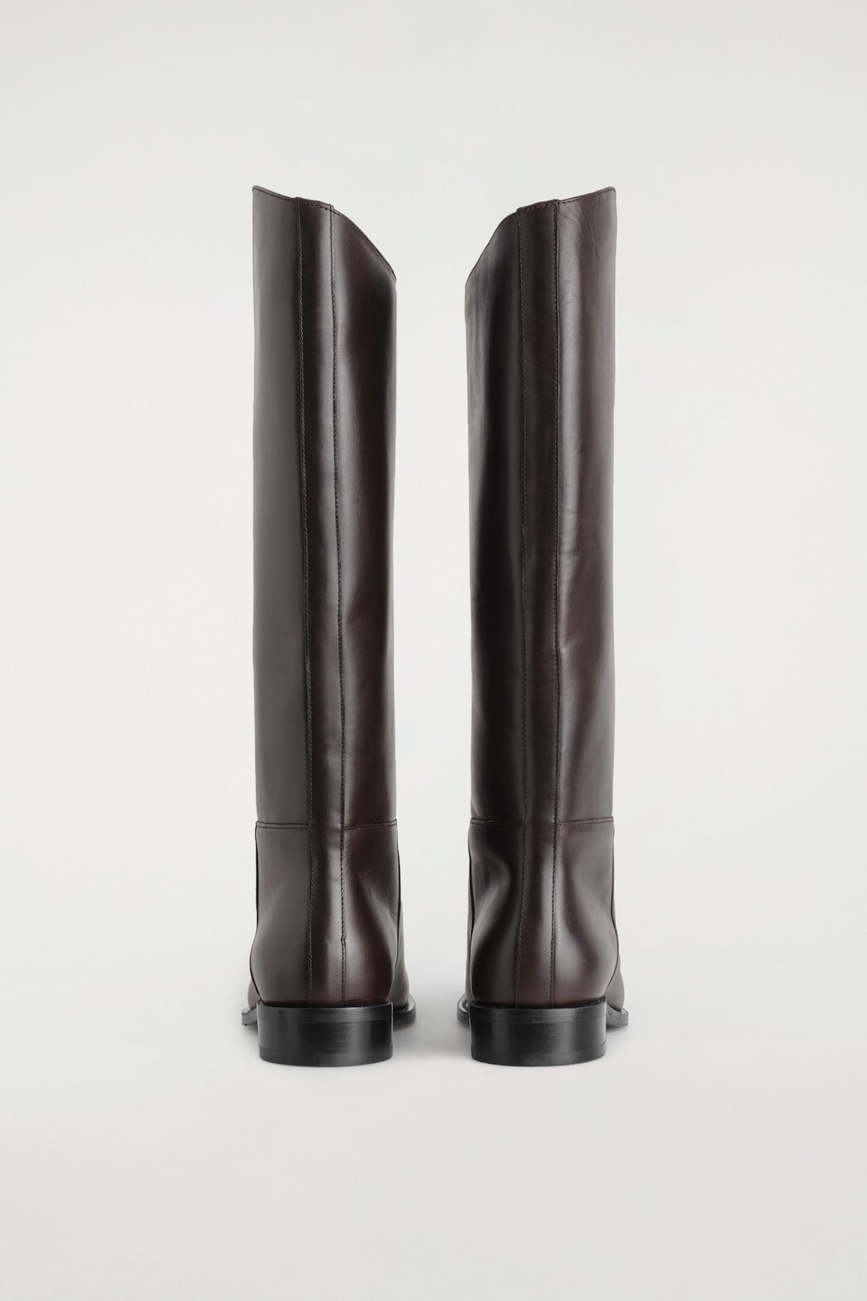 LEATHER RIDING BOOTS — MAHOGANY