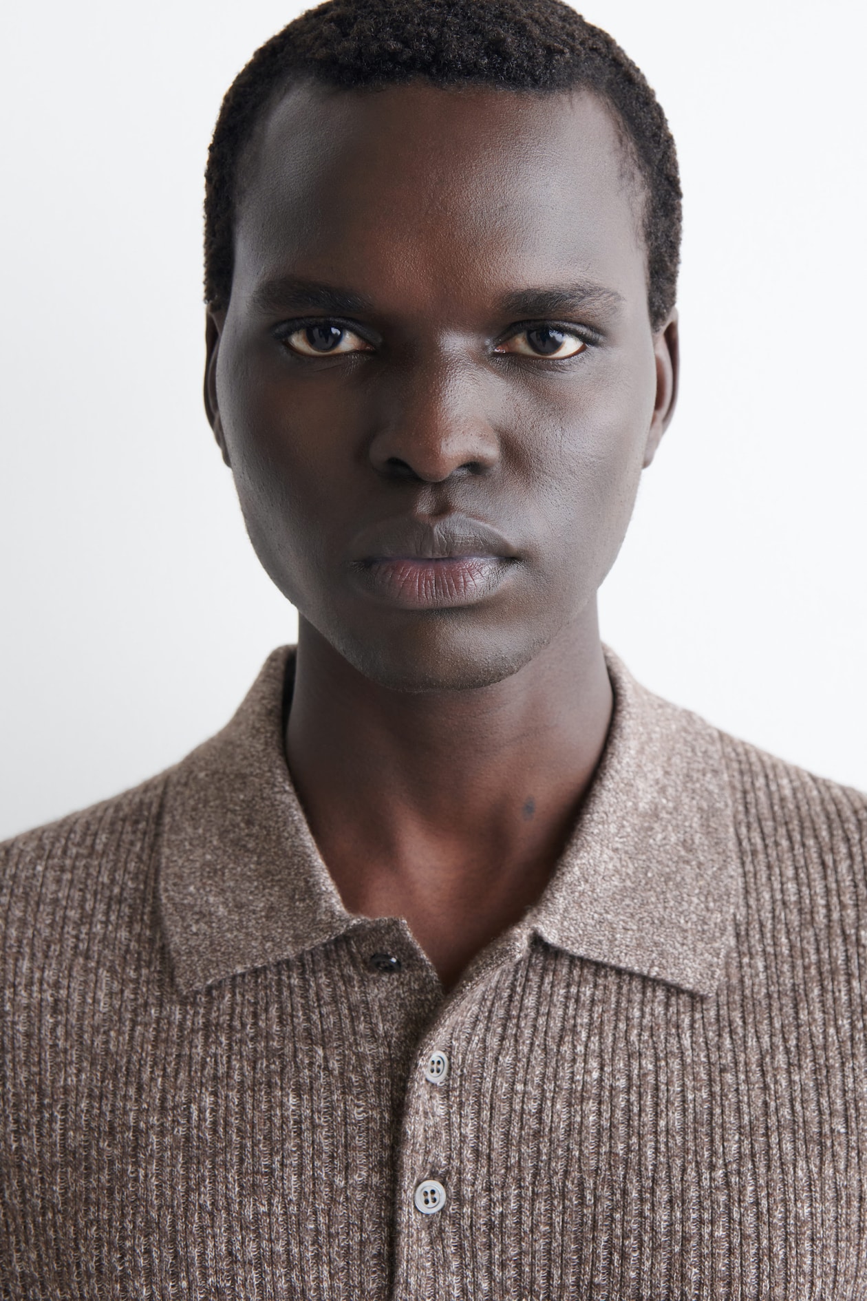 CASHMERE-LINEN POLO SHIRT — BROWN MÉLANGE