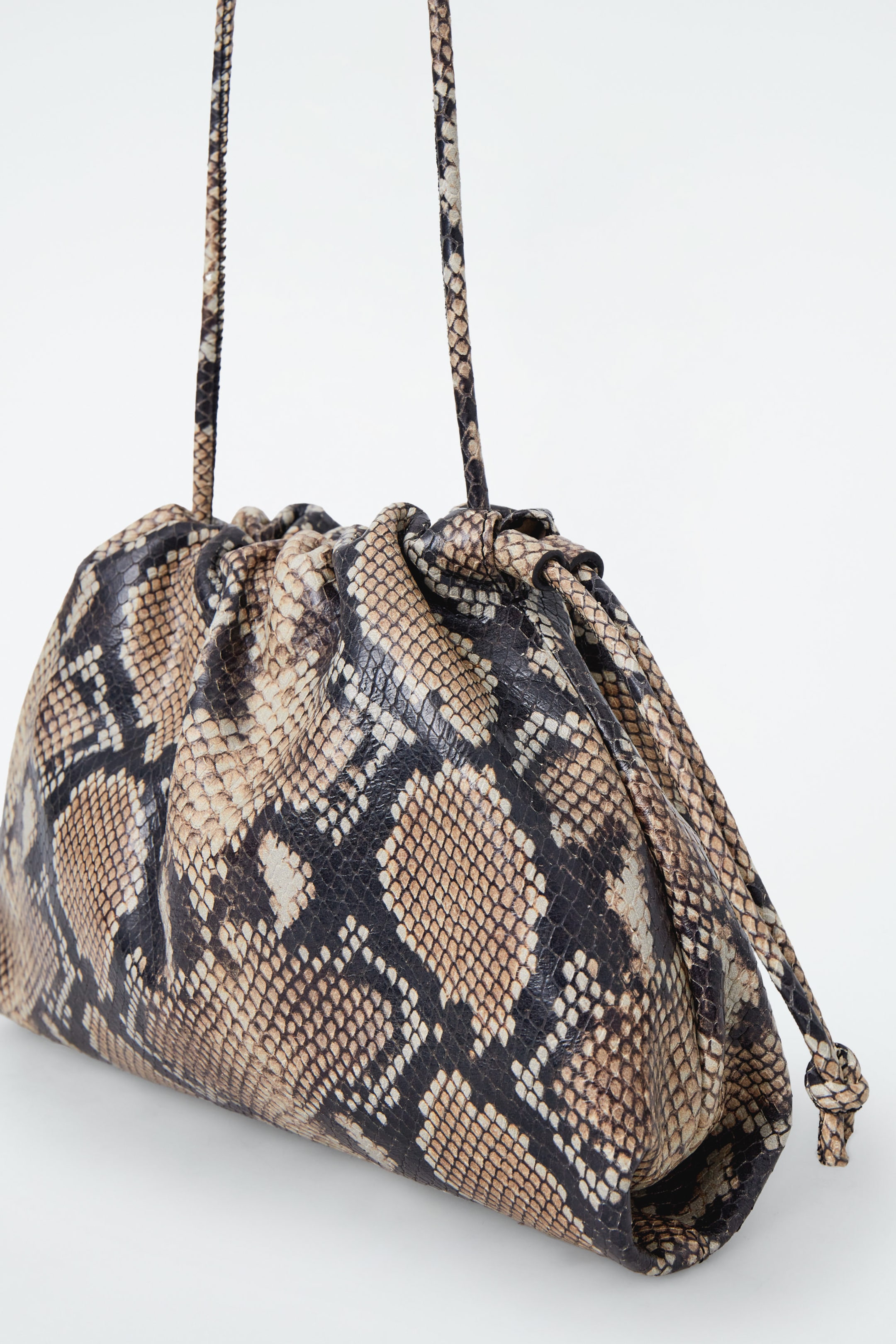 KLEINE CAVATELLI CLUTCH - LEDER