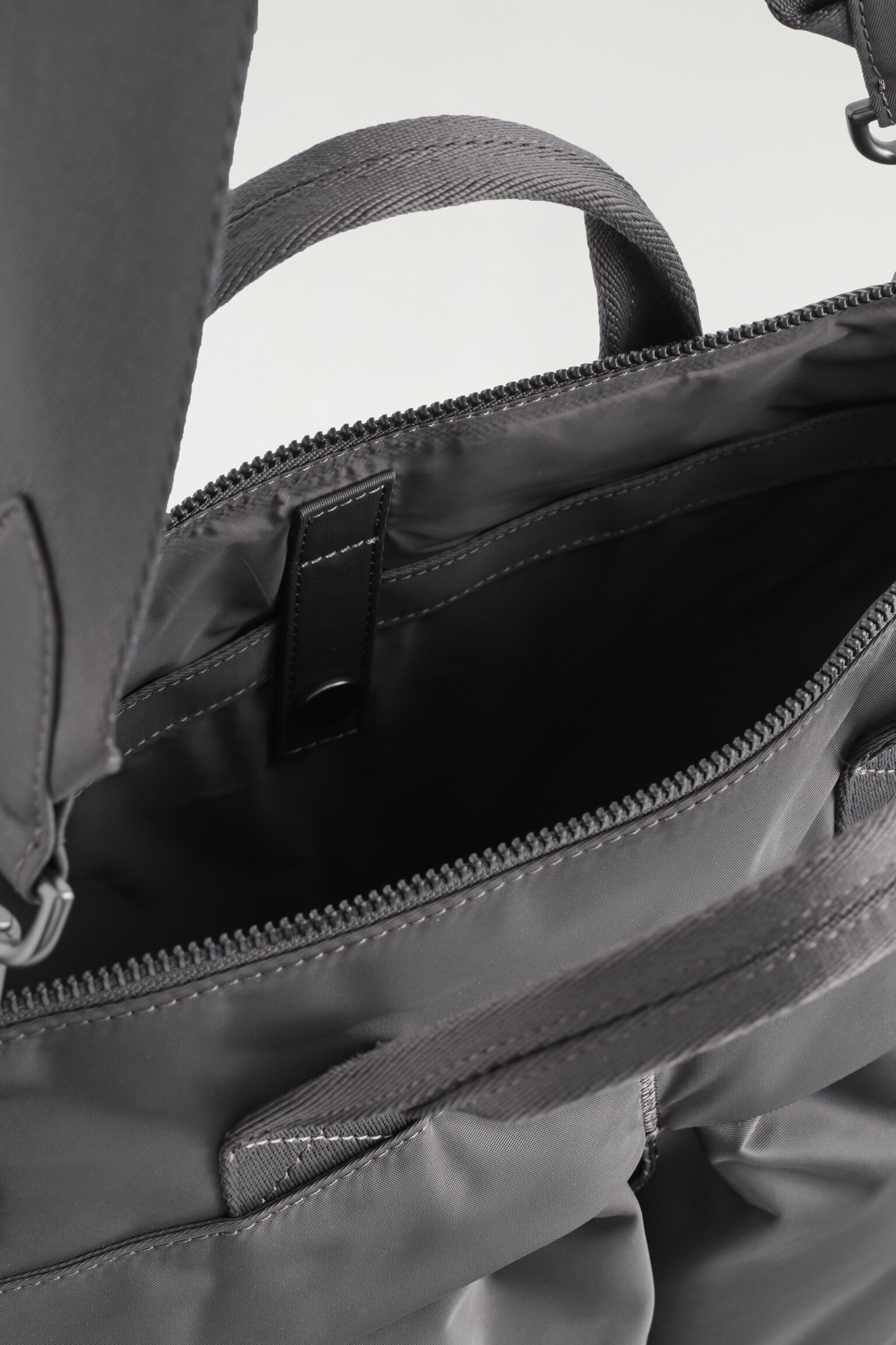 TRANSIT MESSENGER BAG - NYLON - GRAU/SCHWARZ - 5