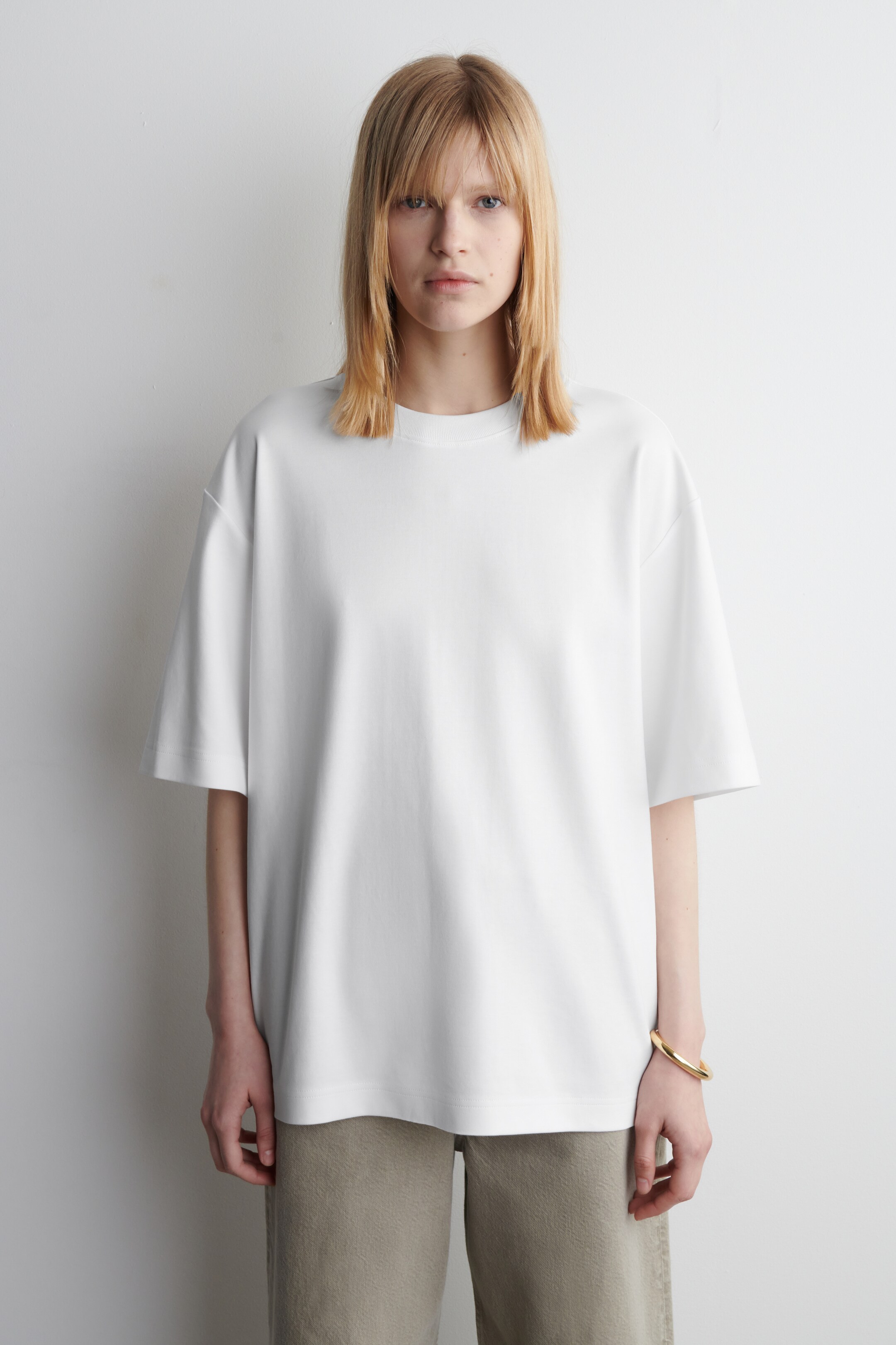 Grotere afbeelding bekijken: OVERSIZED KATOEN T-SHIRT - WIT - DAMES | H&M NL 1