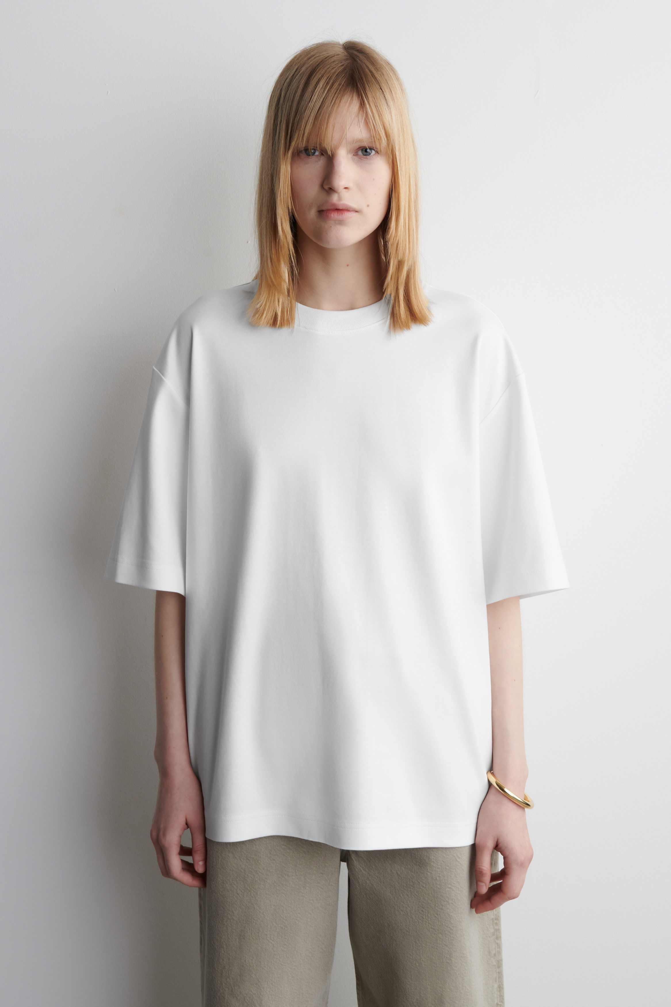 [VETEMENTS]ホワイトコットンTシャツ 26036308_56019864_1000.jpg