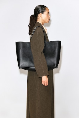 JOURNÉE TOTE BAG - LEATHER — BLACK 1