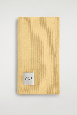 CHUNKY RIBBED WOOL SCARF — HONEY 3
