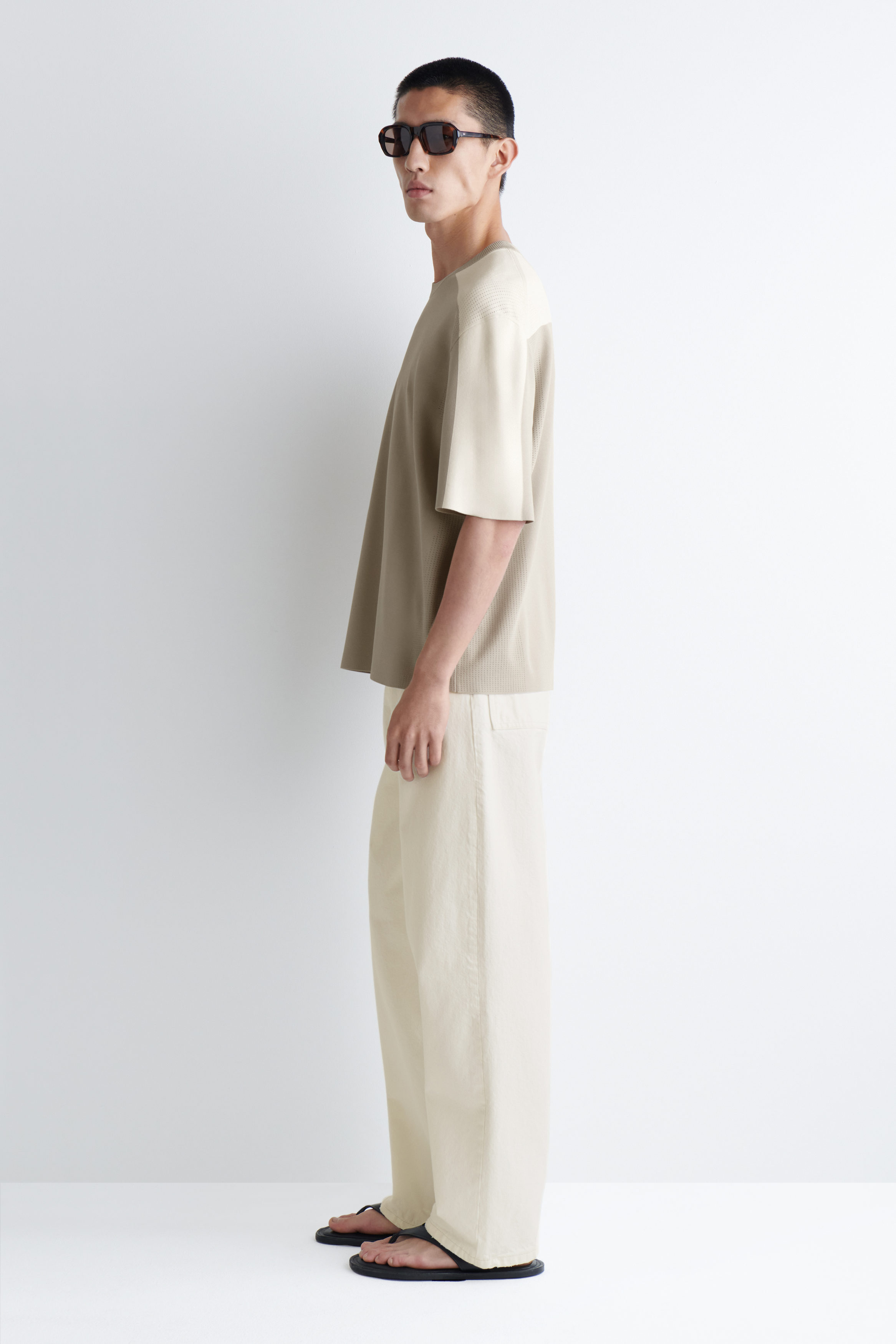 MESH-PANEL KNIT T-SHIRT - MOLE / OFF-WHITE | COS
