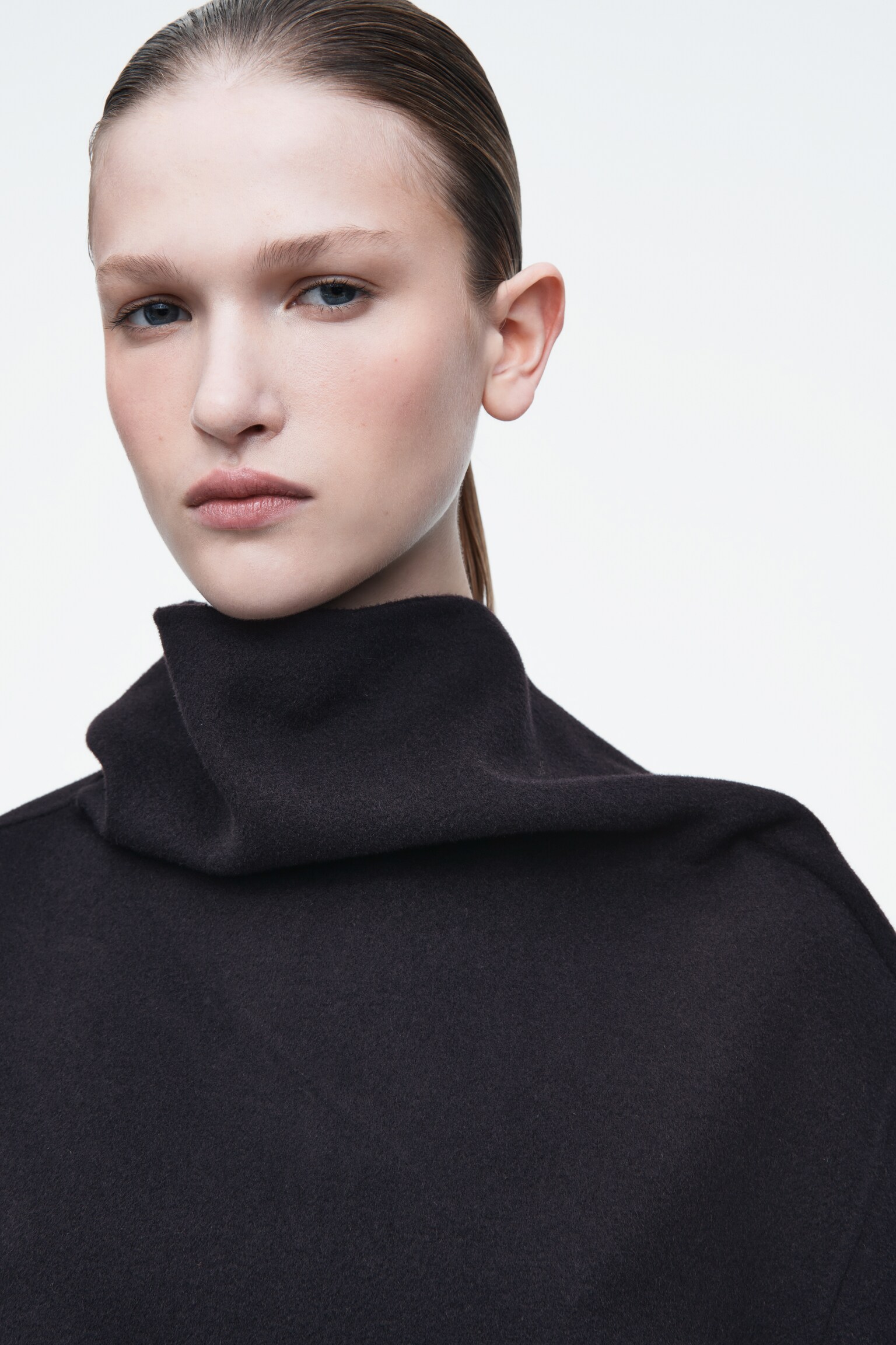 ASYMMETRIC DOUBLE-FACED WOOL TOP - NAVY - 7