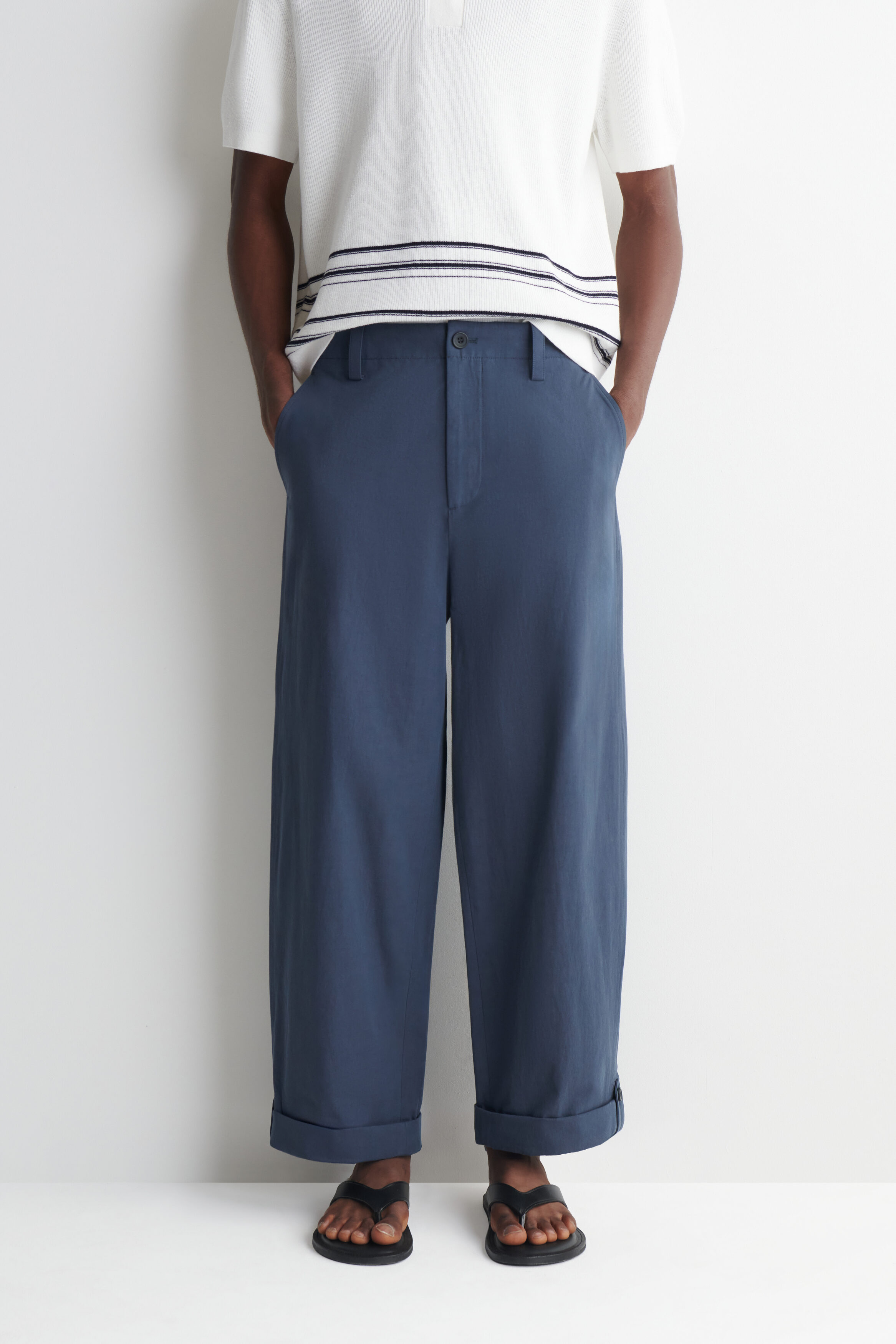 RELAXED-FIT STRAIGHT-LEG CUFFED PANTS - NAVY | COS US