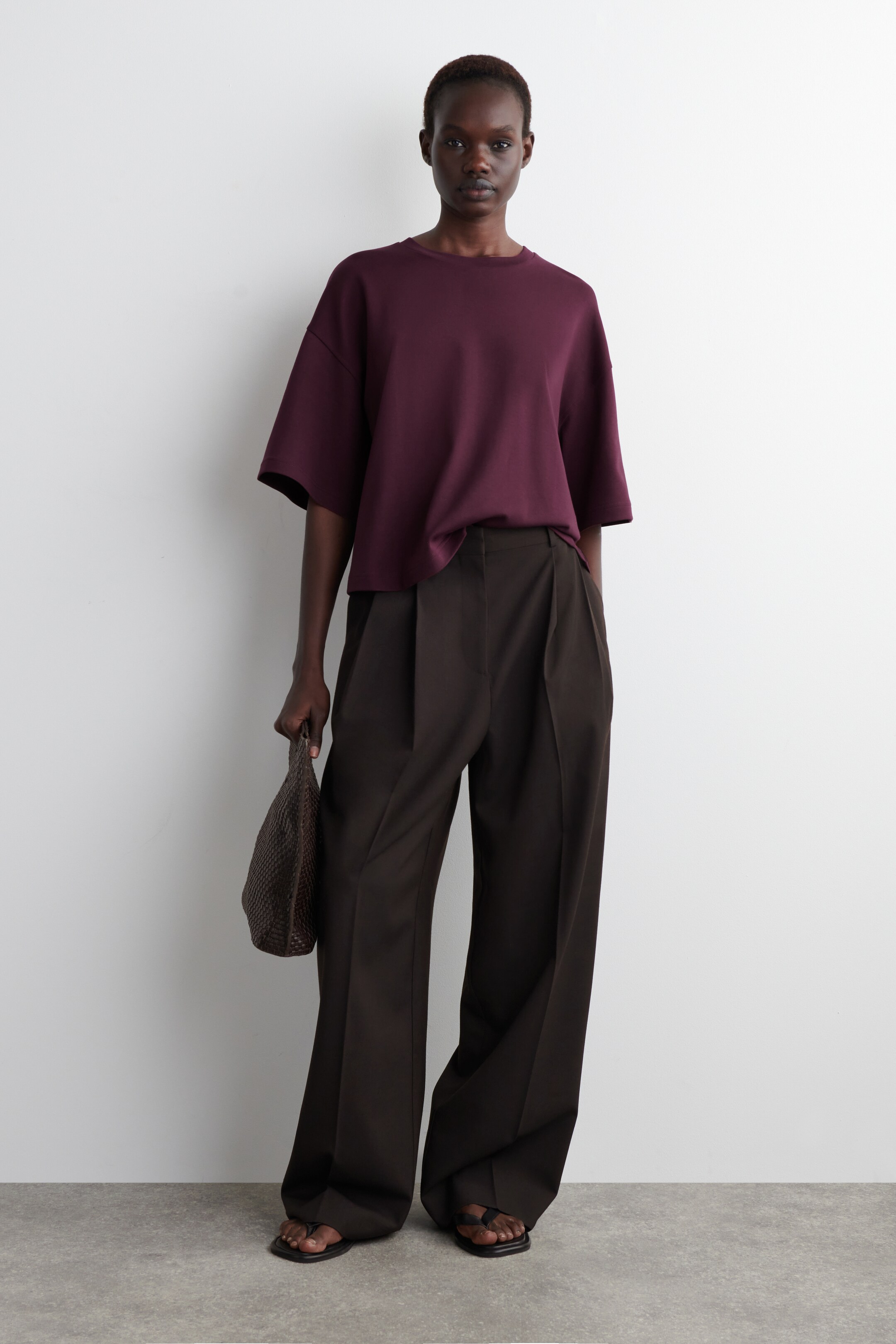Grotere afbeelding bekijken: Oversized boxy T-shirt - bordeauxrood - DAMES | H&M BE 2