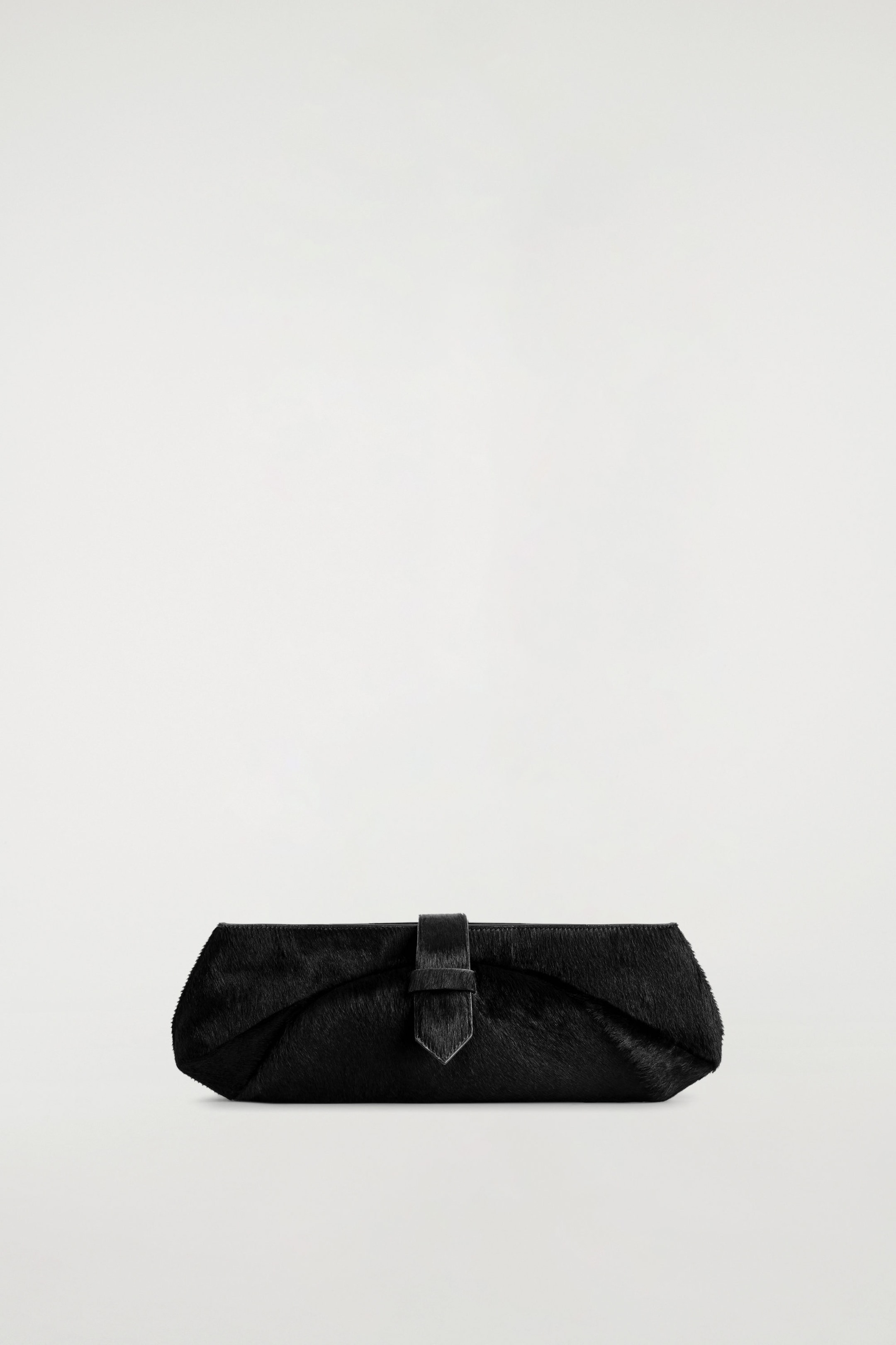 BELTED CLUTCH BAG - PONY HAIR