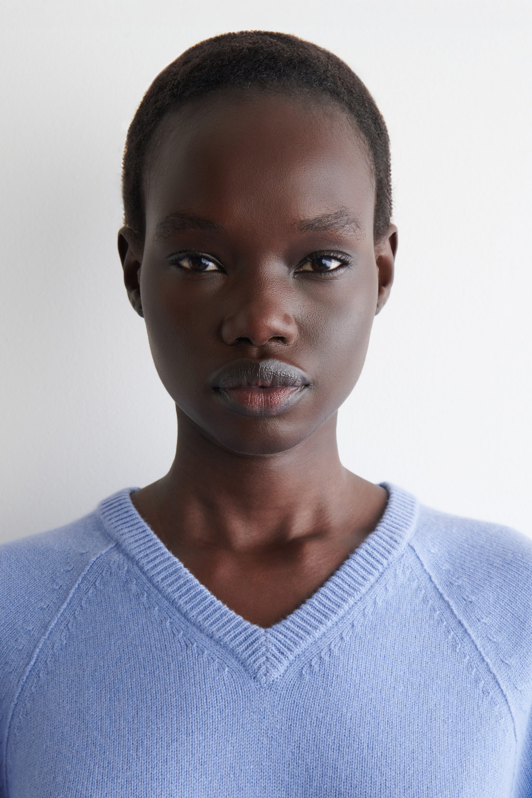 MERINO WOOL V-NECK SWEATER