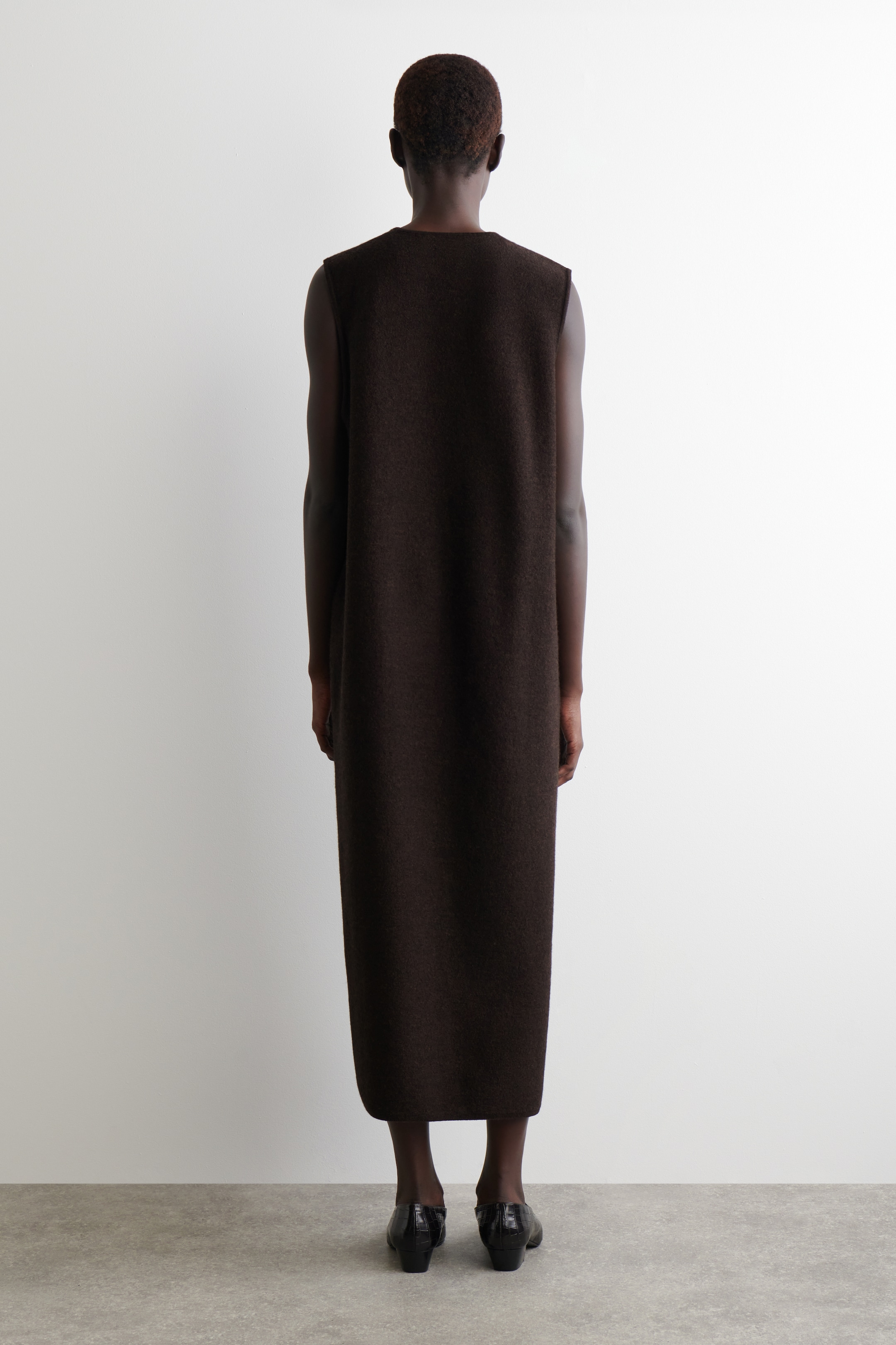 Agrandir l'image: ROBE MIDI EN LAINE BOUILLIE - BRUN FONCÉ - FEMME | H&M FR 5