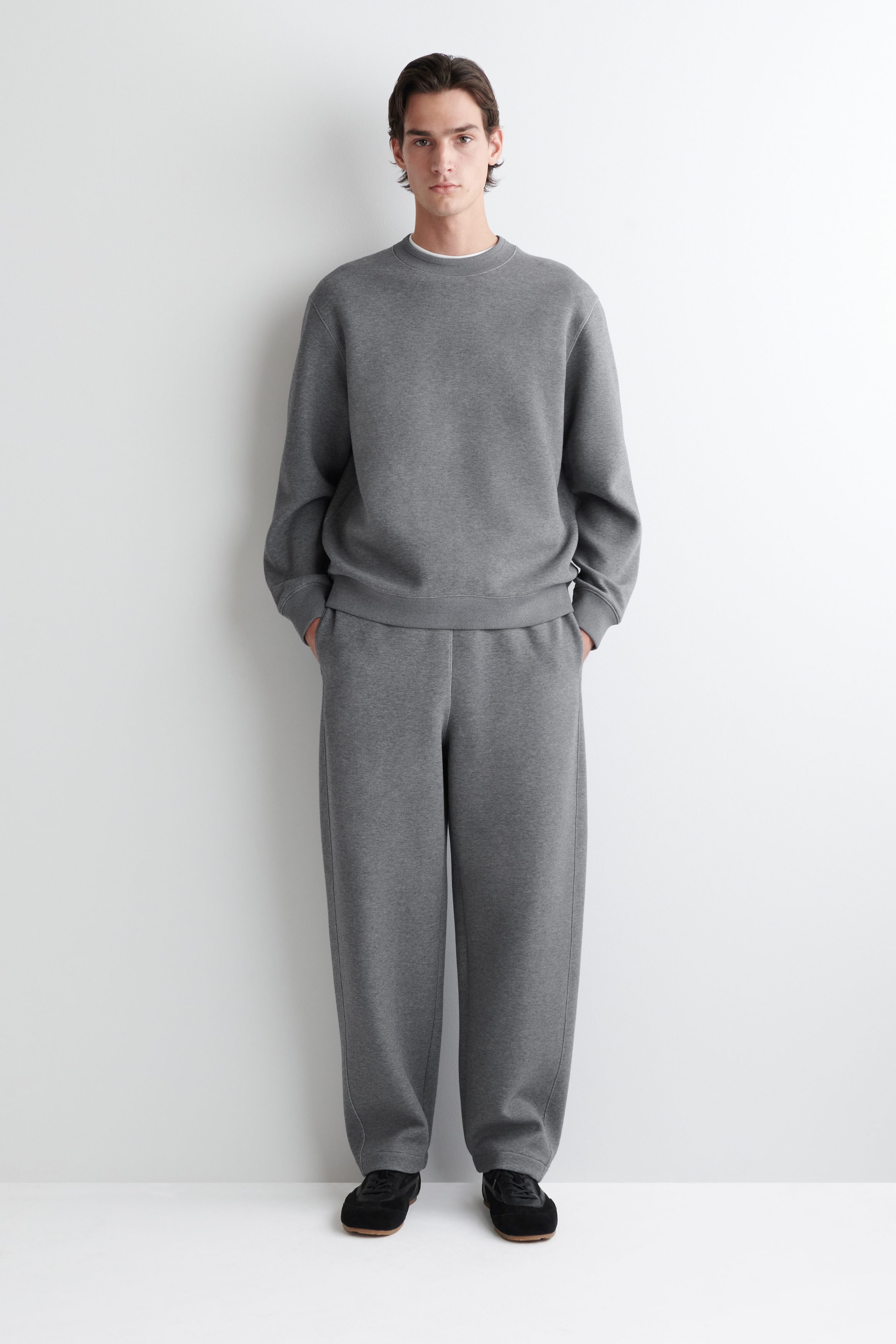 SCUBA BARREL-LEG JOGGERS