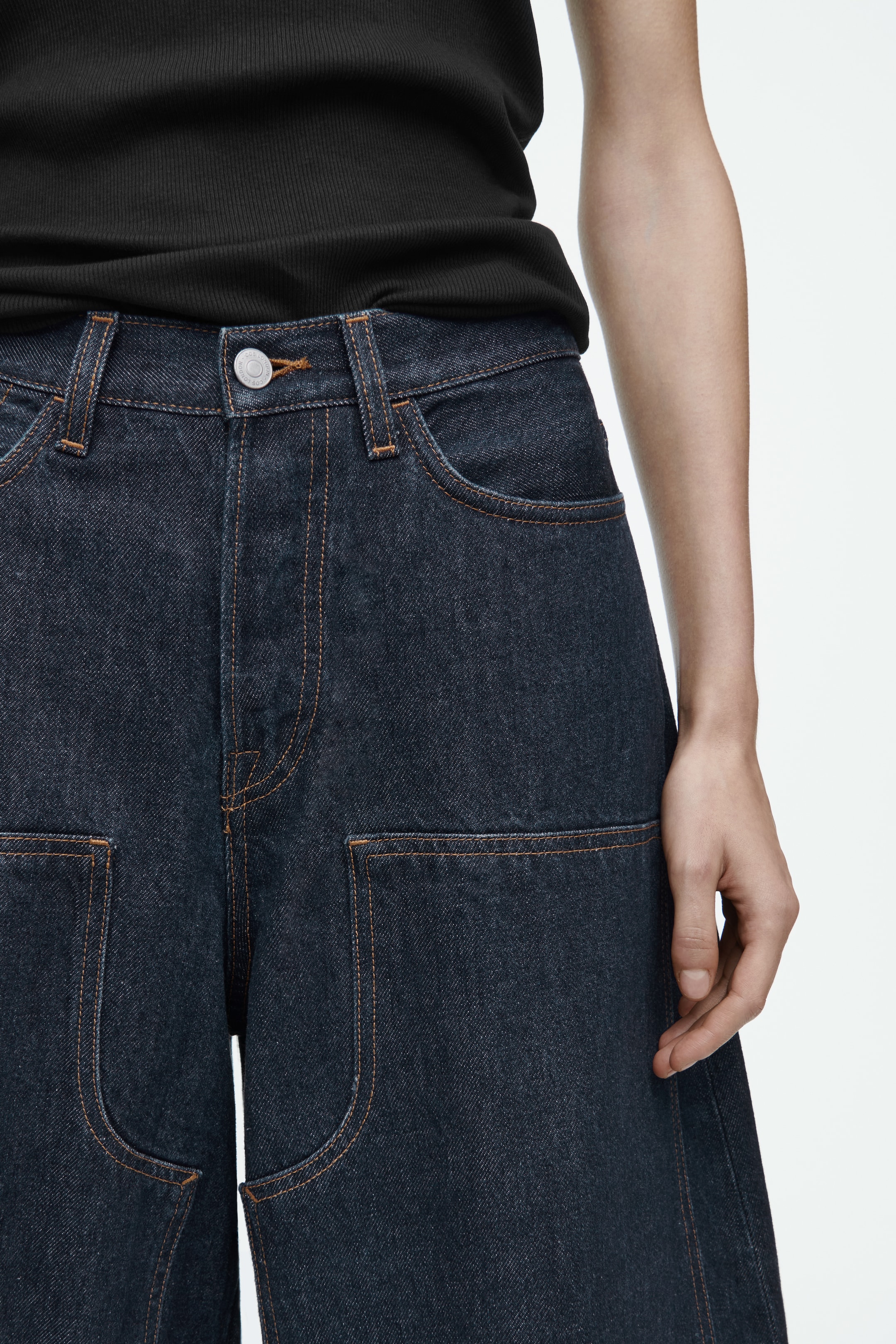 Größeres Bild anzeigen: RAW-DENIM-HOSE MIT BARREL-BEIN IM WESTERNSTIL - INDIGOBLAU - Ladies | H&M AT 2