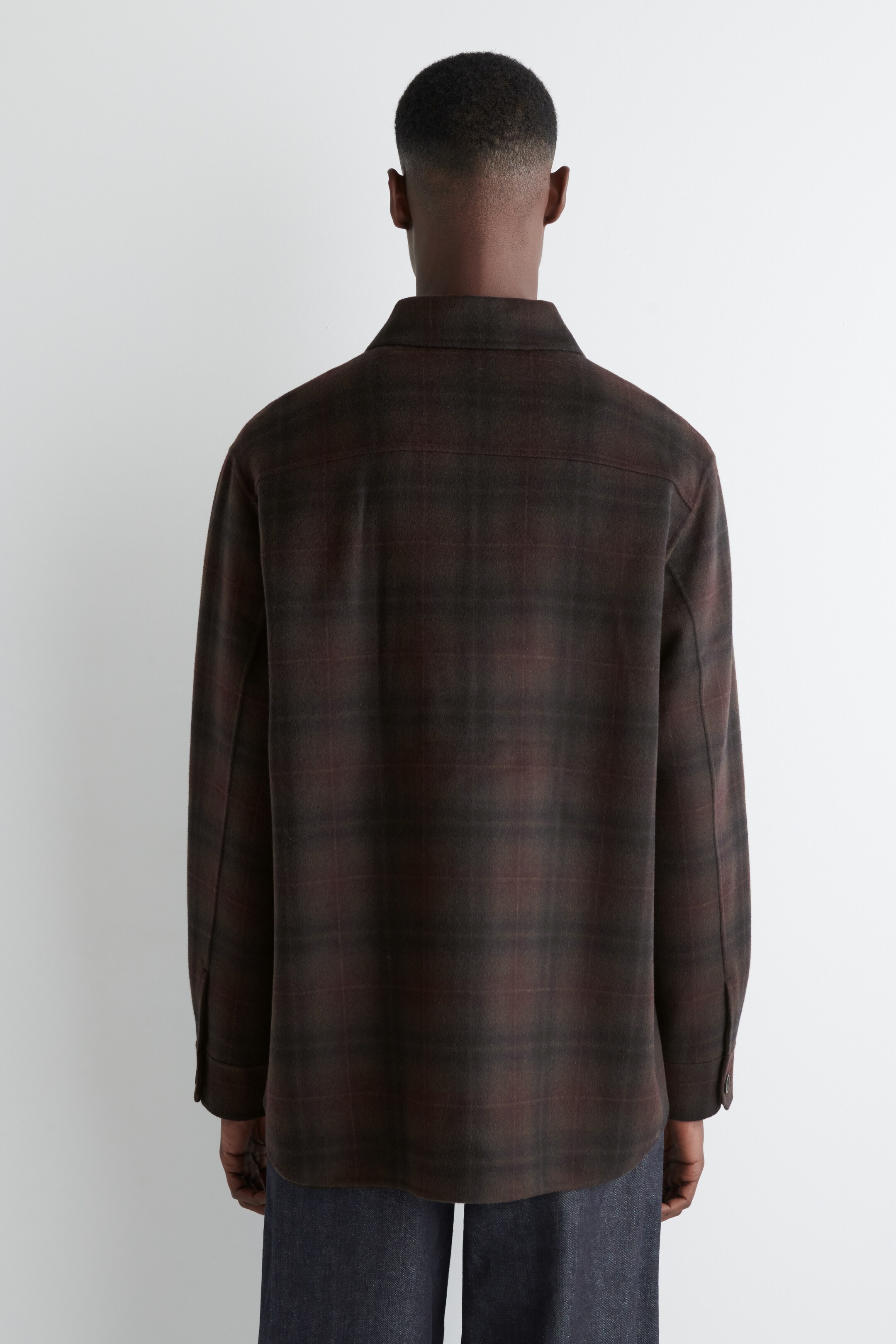 Visualizza immagine più grande: OVERSHIRT IN LANA DOPPIATA - BORDEAUX / QUADRI - UOMO | H&M IT 3