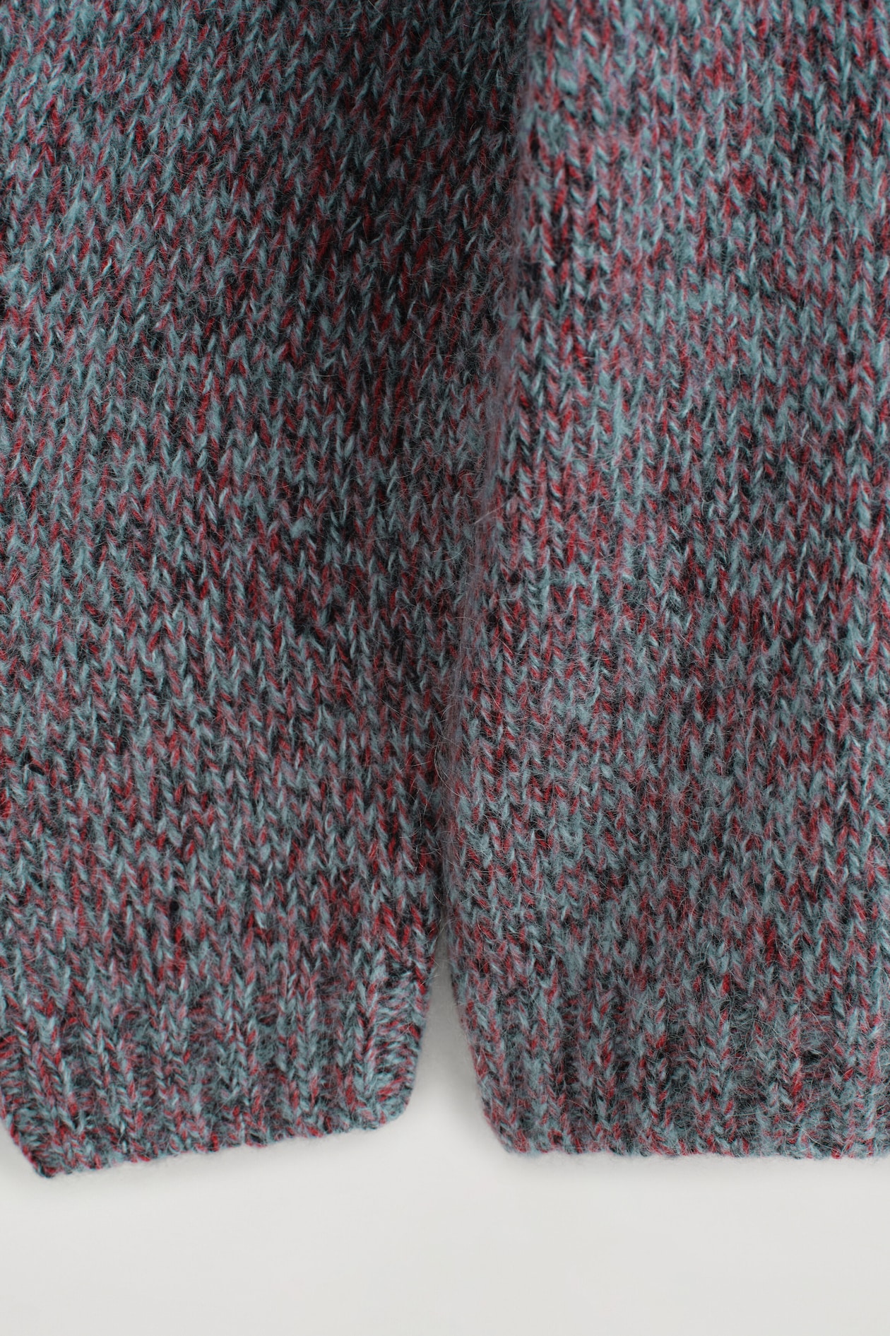 TRI-TONE WOOL-MOHAIR SWEATER — BLUE / RED / BLACK