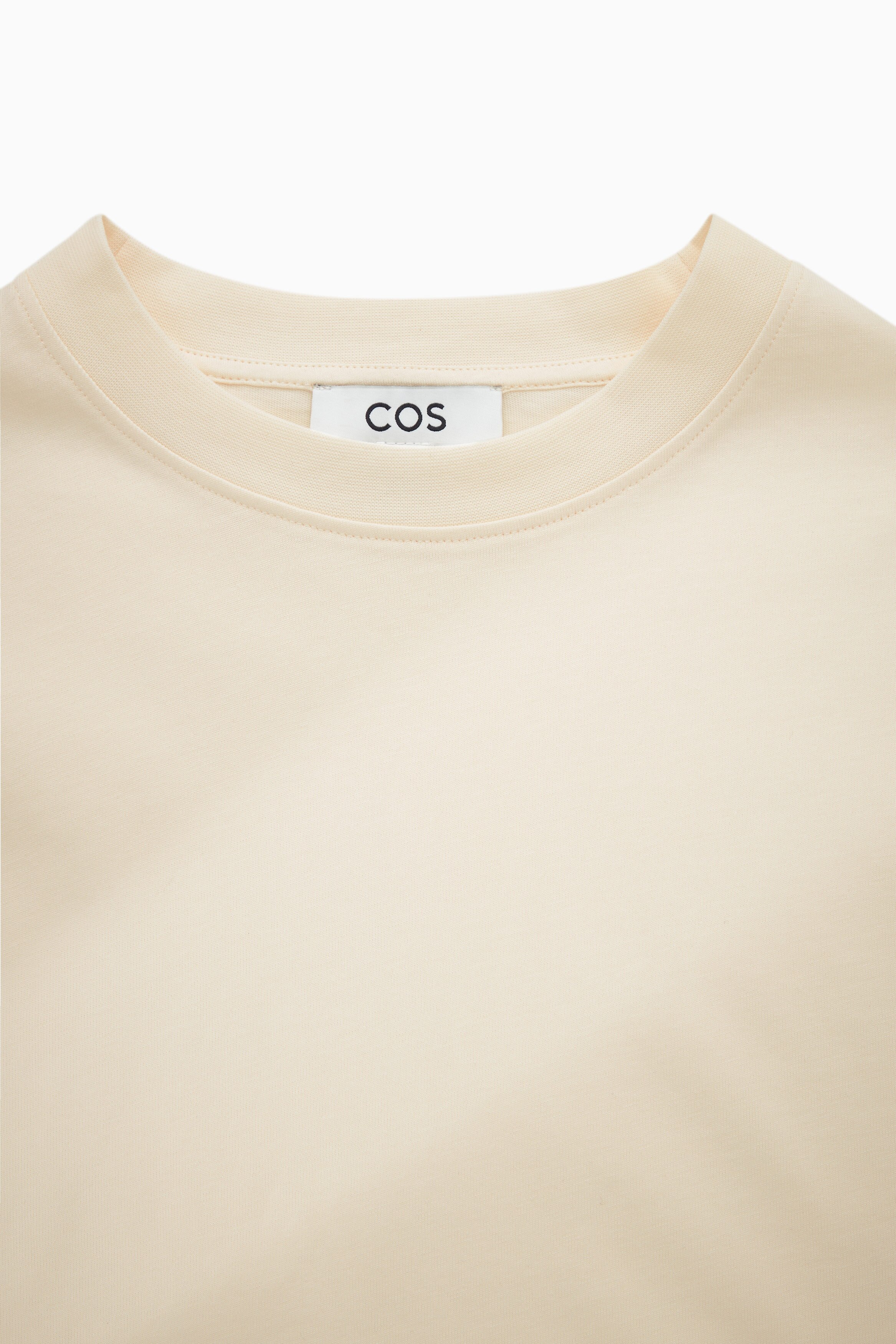 【YOURNUS】Cream Crople Knit T-shirt SPRAY PRINT KNIT T-SHIRT - Ecru | ZARA Canada