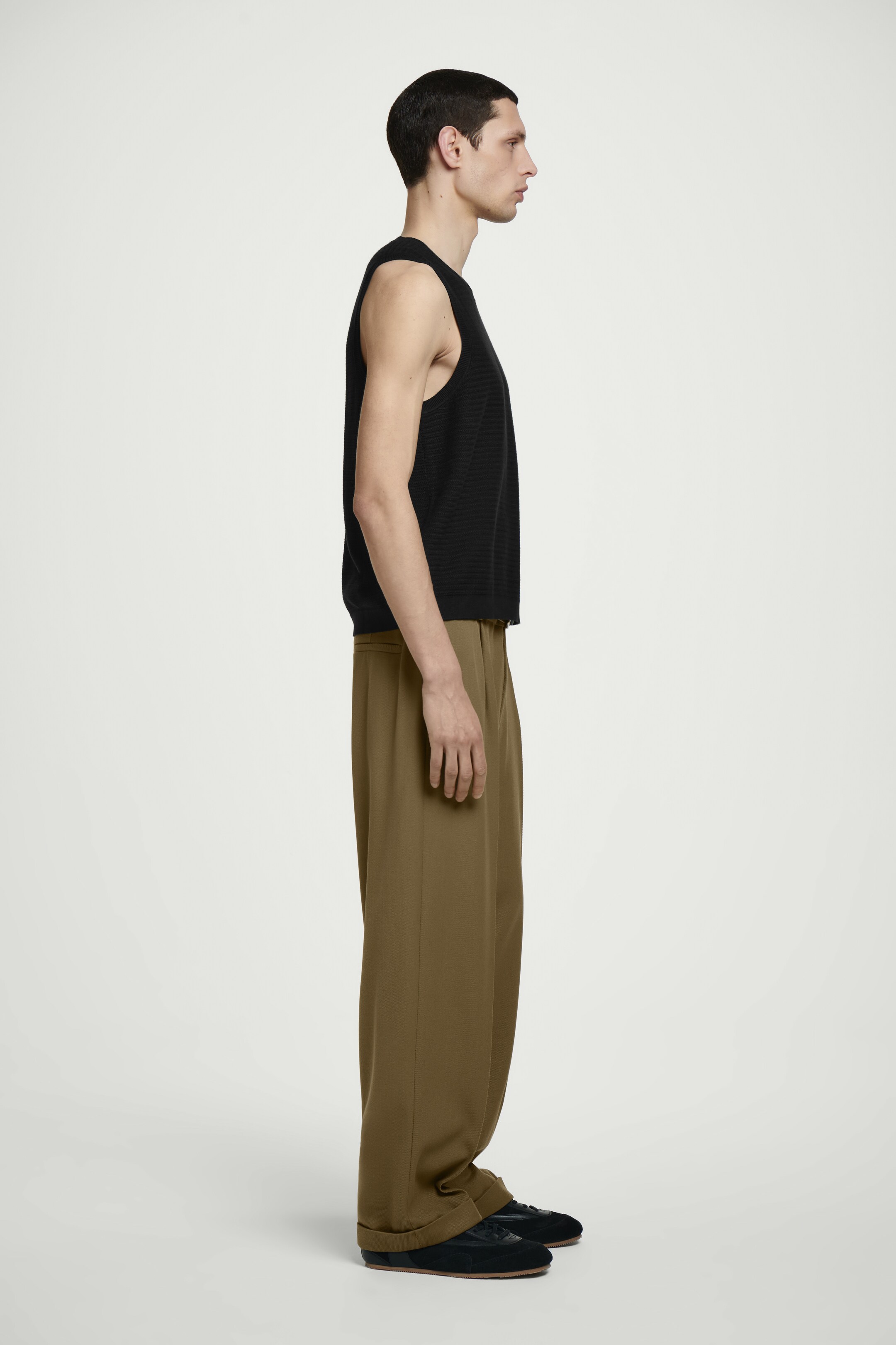 Ver imagem maior: TOP DE ALGODÃO TRICOTADO TEXTURIZADO - PRETO - HOMEM | H&M PT 5