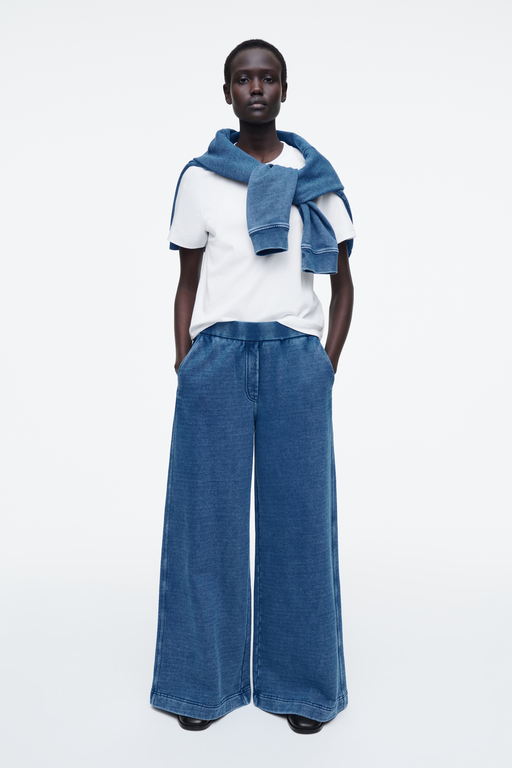 View larger image: DENIM-WASH JERSEY JOGGERS - BLUE - Ladies | H&M GB 1