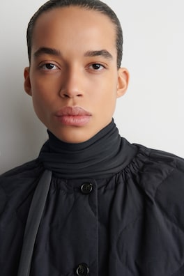 GATHERED QUILTED DOWN JACKET — NAVY 5