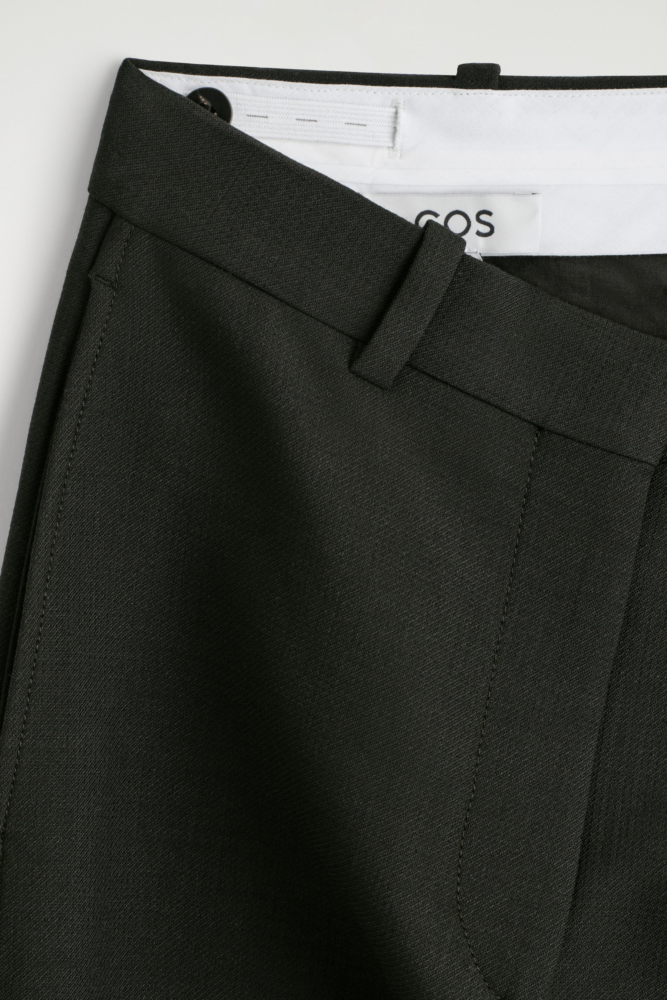 CROPPED WOOL BARREL-LEG PANTS