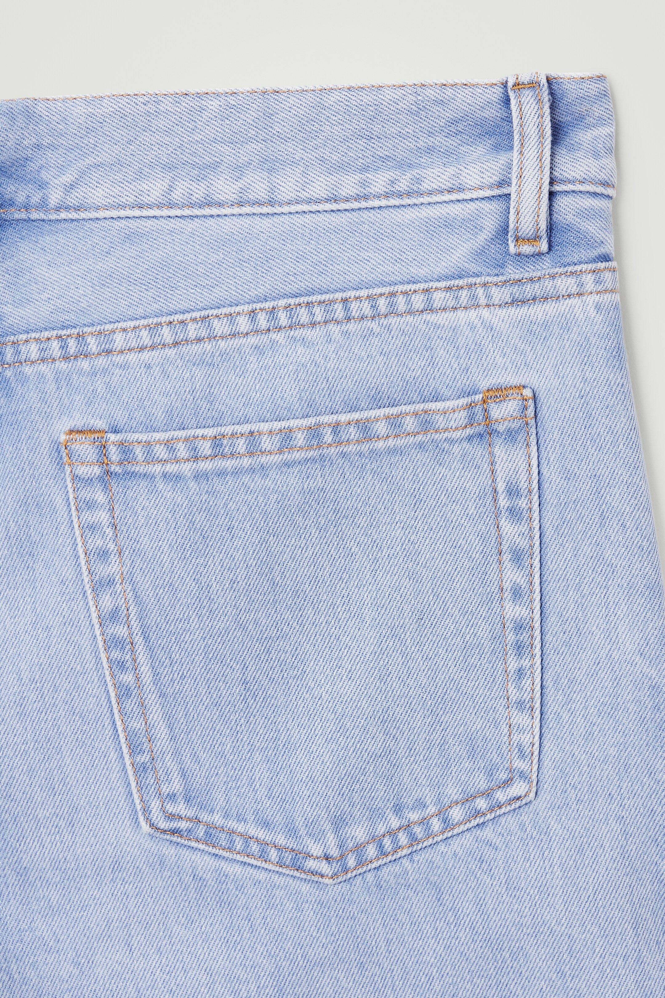 View larger image: PILLAR TAPERED JEANS - LIGHT BLUE - Men | H&M GB 3