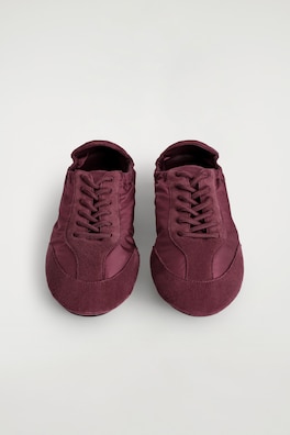 SUEDE-NYLON BALLET TRAINERS — BORDEAUX 1