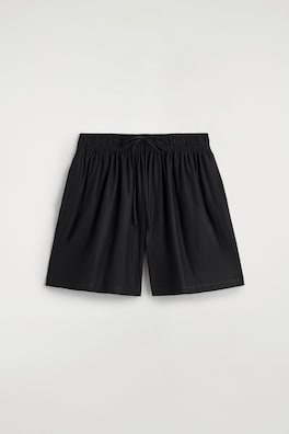 RUCHED-WAIST SHORTS — BLACK 6