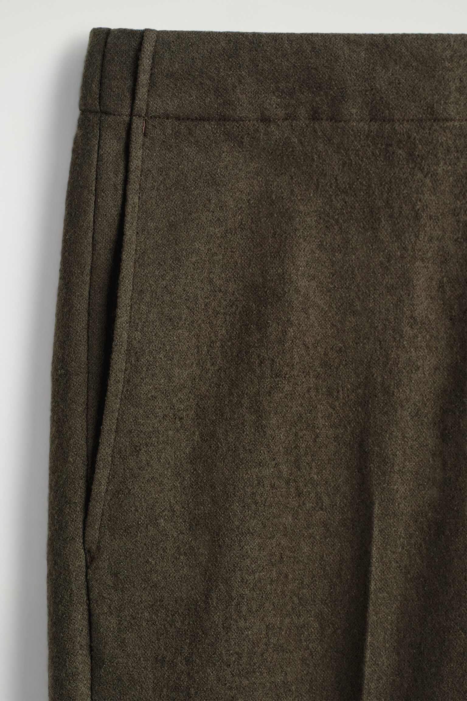 ELASTICATED BOILED-WOOL TROUSERS - DARK KHAKI/DARK BROWN/BLACK - 7