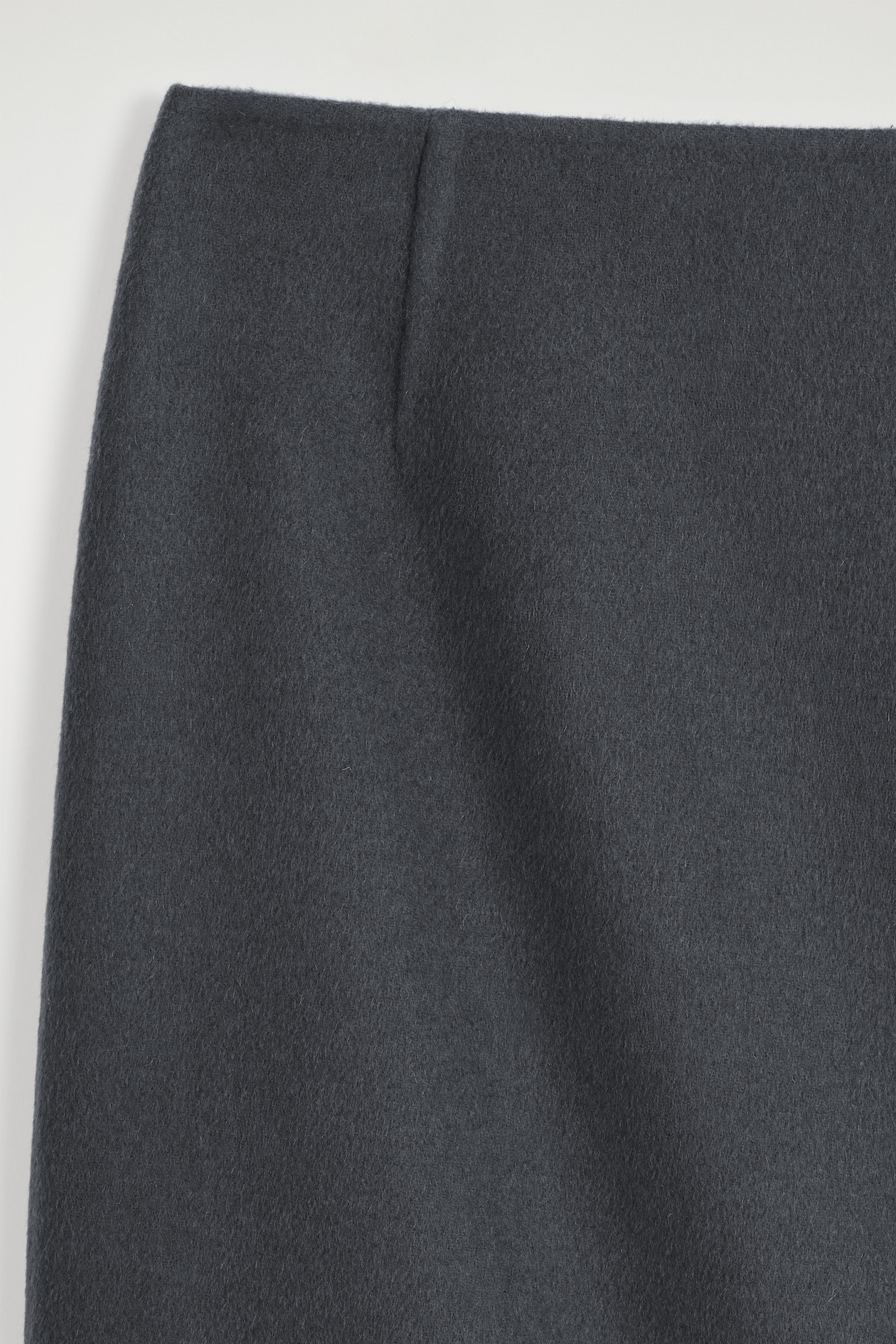 DOUBLE-FACED WOOL PENCIL SKIRT — STEEL