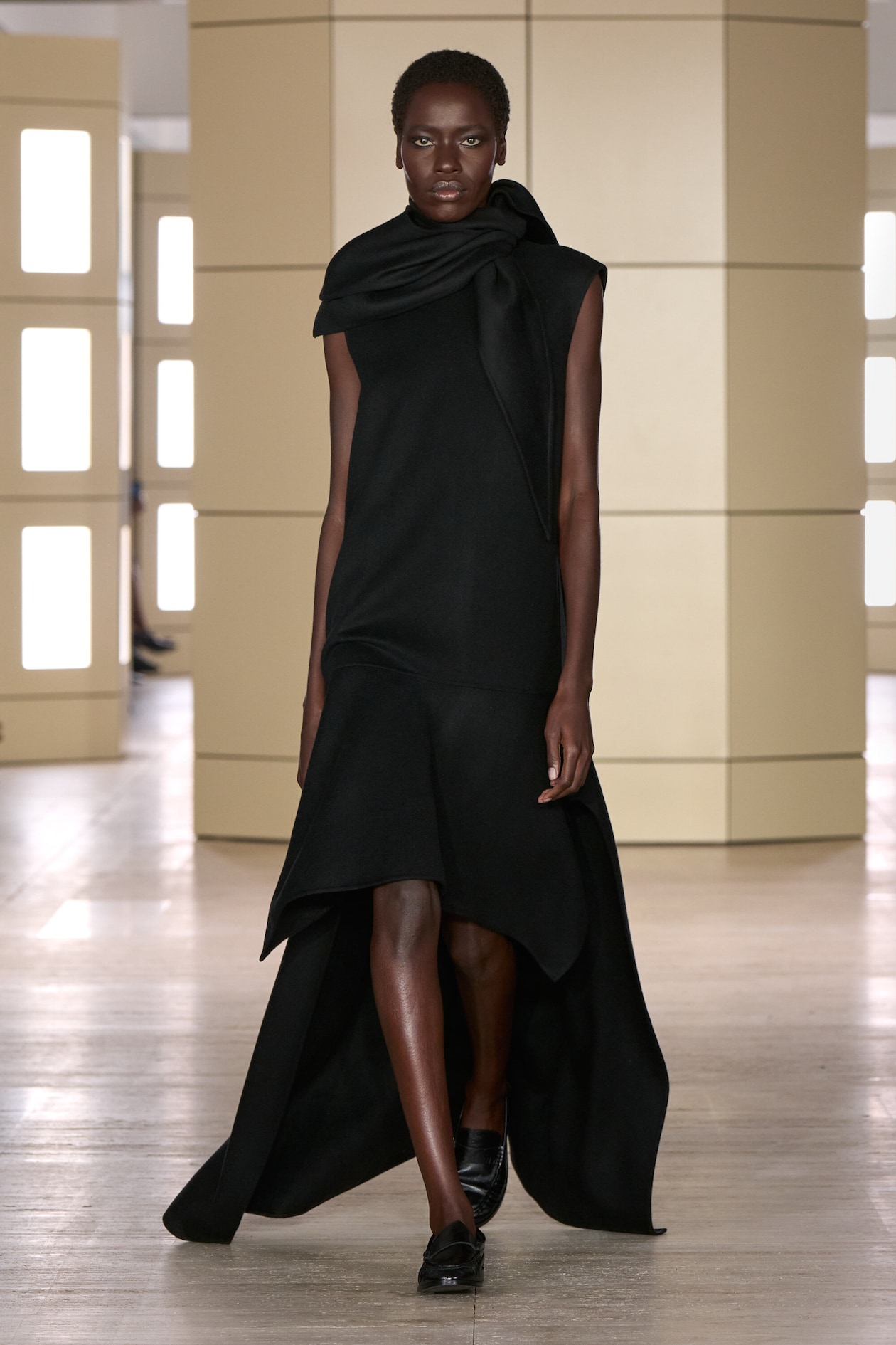 DROPPED-WAIST DOUBLE-FACED WOOL DRESS — CARBON