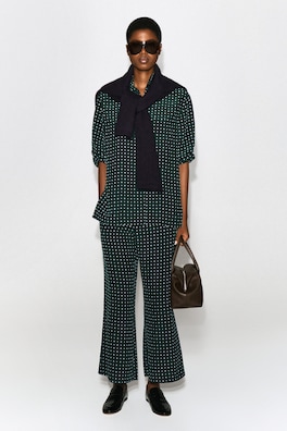 GEOMETRIC-PRINT CROPPED FLARED PANTS — GREEN / PRINTED 1