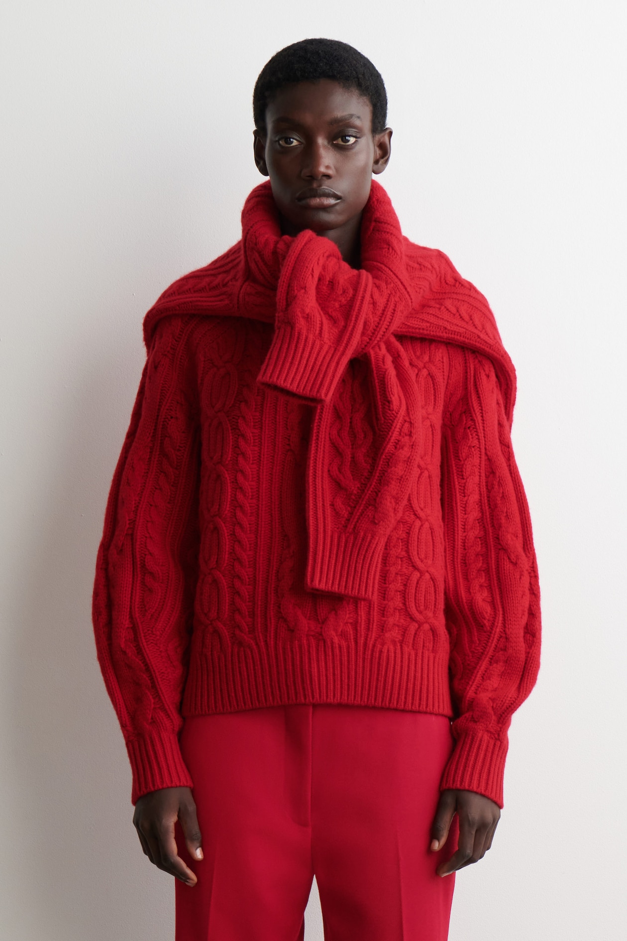 PULL EN MAILLE DE LAINE ET CACHEMIRE CÔTELÉE - ROUGE | COS FR