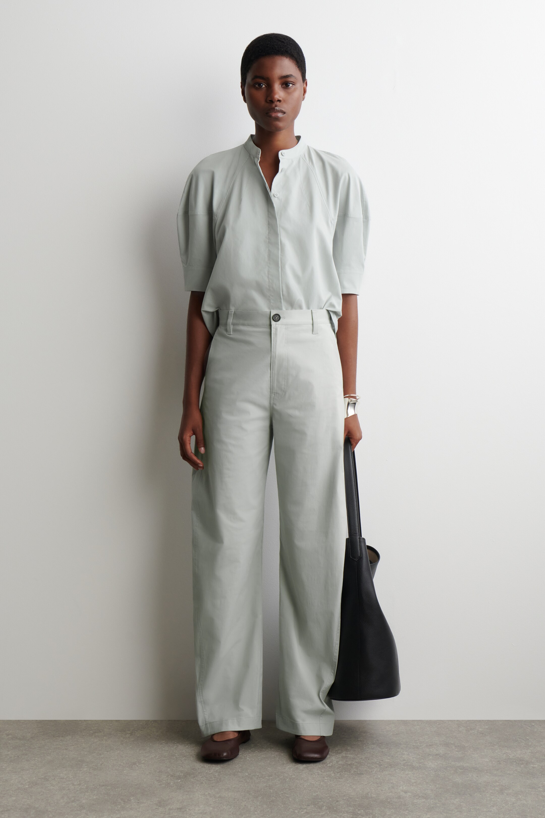 הצגת תמונה גדולה יותר: מכנסי חבית כותנה - תכלת - Ladies | H&M IL 1