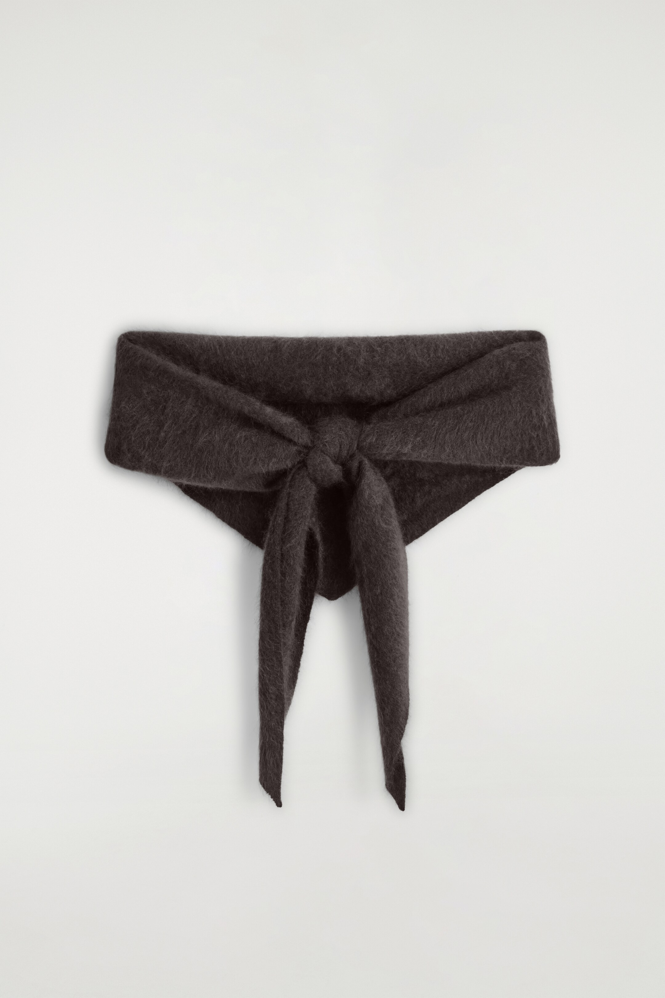 View larger image: BRUSHED-CASHMERE TRIANGLE SCARF - DARK BROWN - Ladies | H&M GB 4