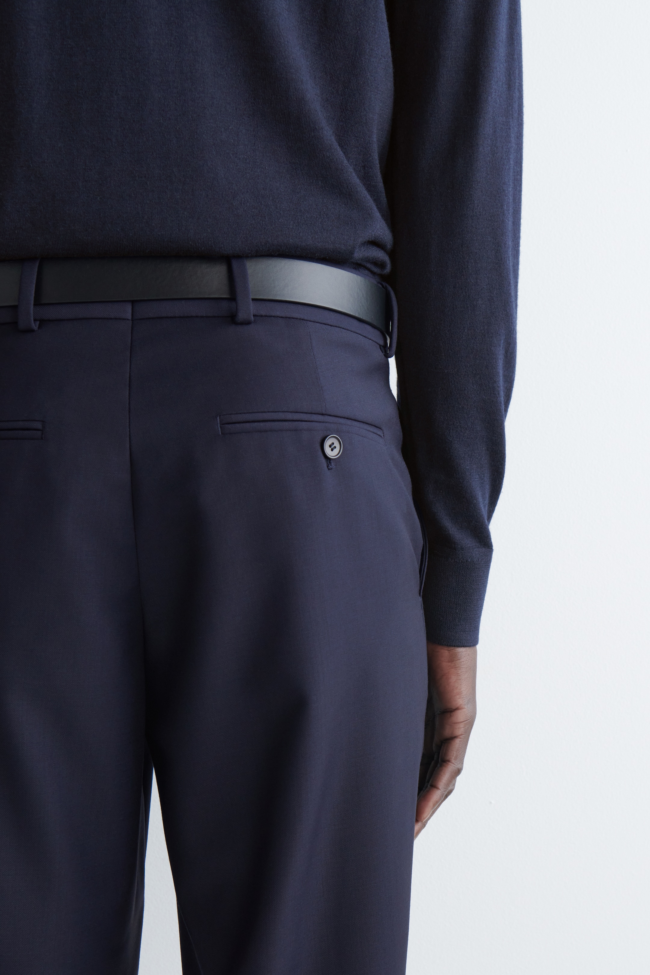 View larger image: TAILORED STRAIGHT-LEG WOOL TROUSERS - NAVY - Men | H&M GB 5