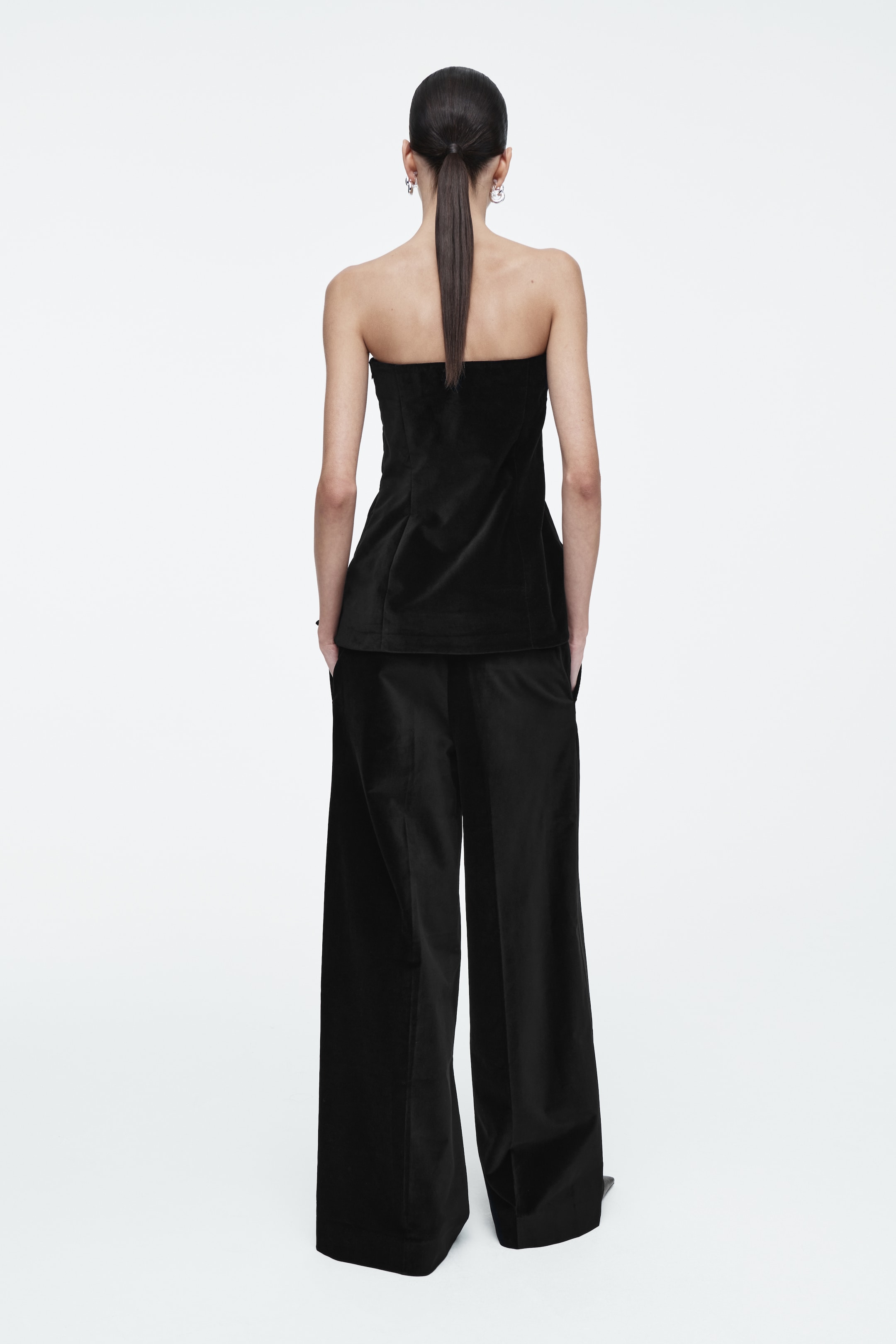 Ingrandisci l'immagine: VELVET BUSTIER - BLACK - DONNA | H&M CH 4