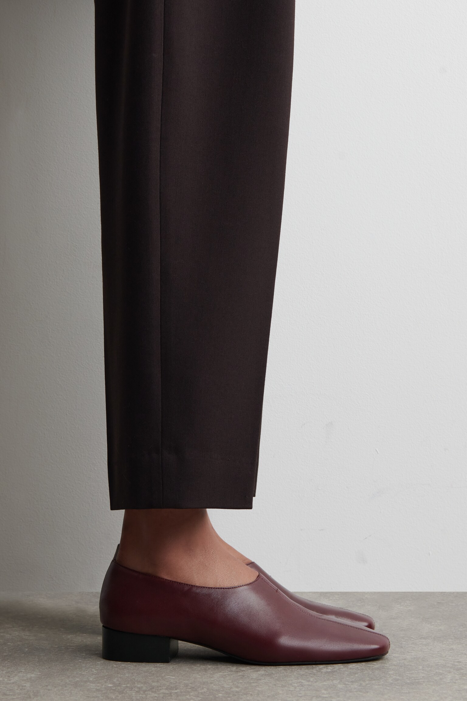 SQUARE-TOE LEATHER HEELED SHOES - DARK RED/BLACK - 3