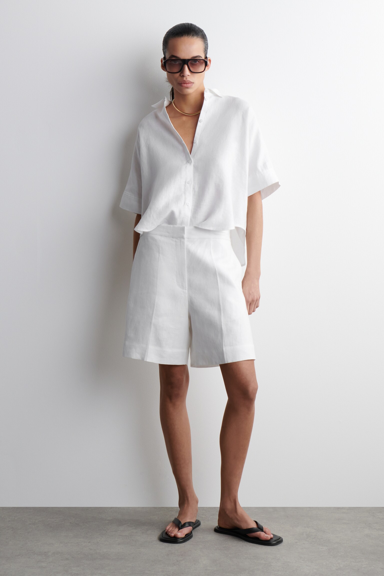BOXY SHORT-SLEEVED LINEN SHIRT - WHITE/NAVY/BUTTER YELLOW/GREEN - 7