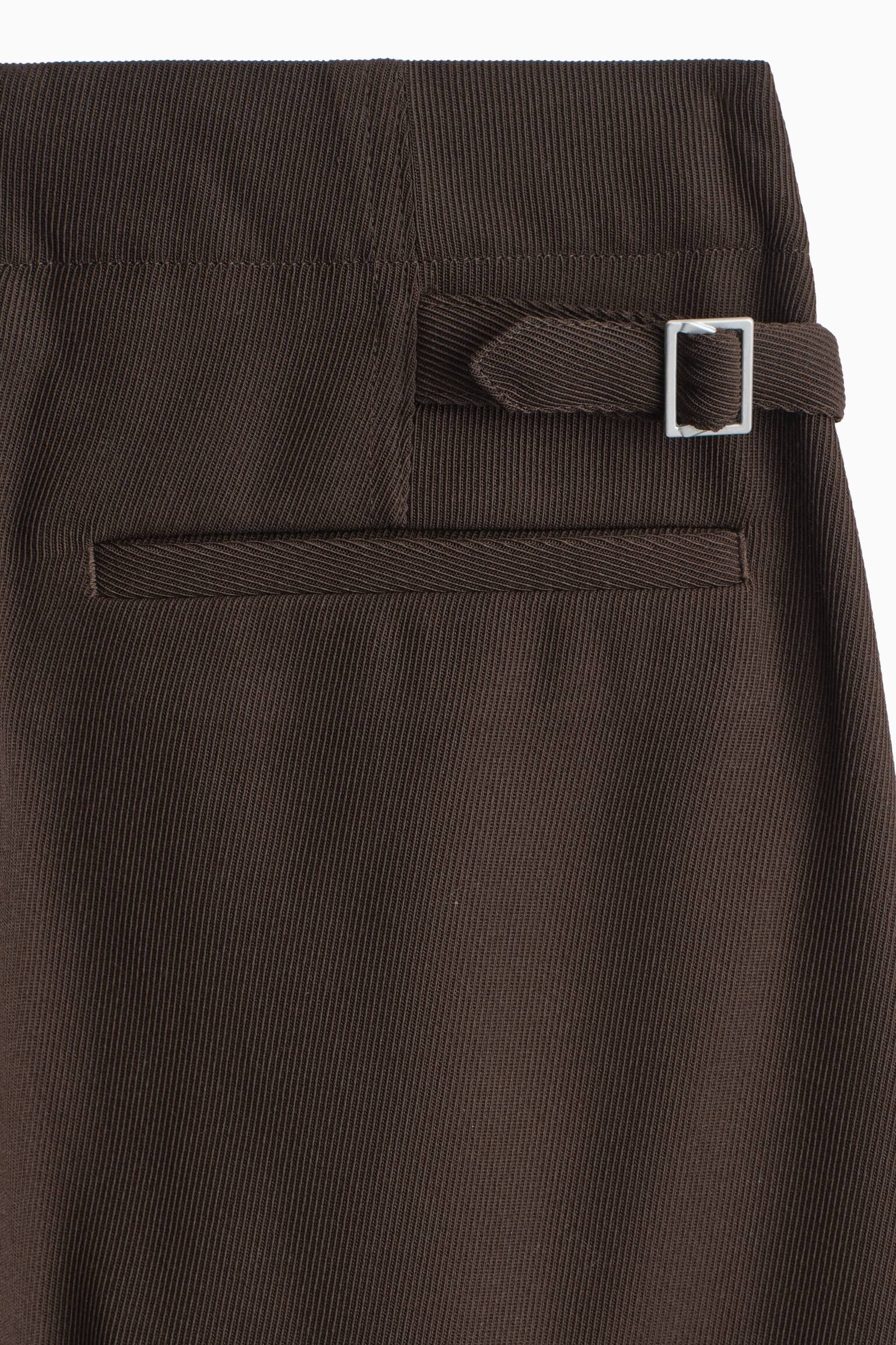 PLEATED RELAXED-FIT STRAIGHT-LEG TROUSERS - ТЪМНО КАФЯВО - 6