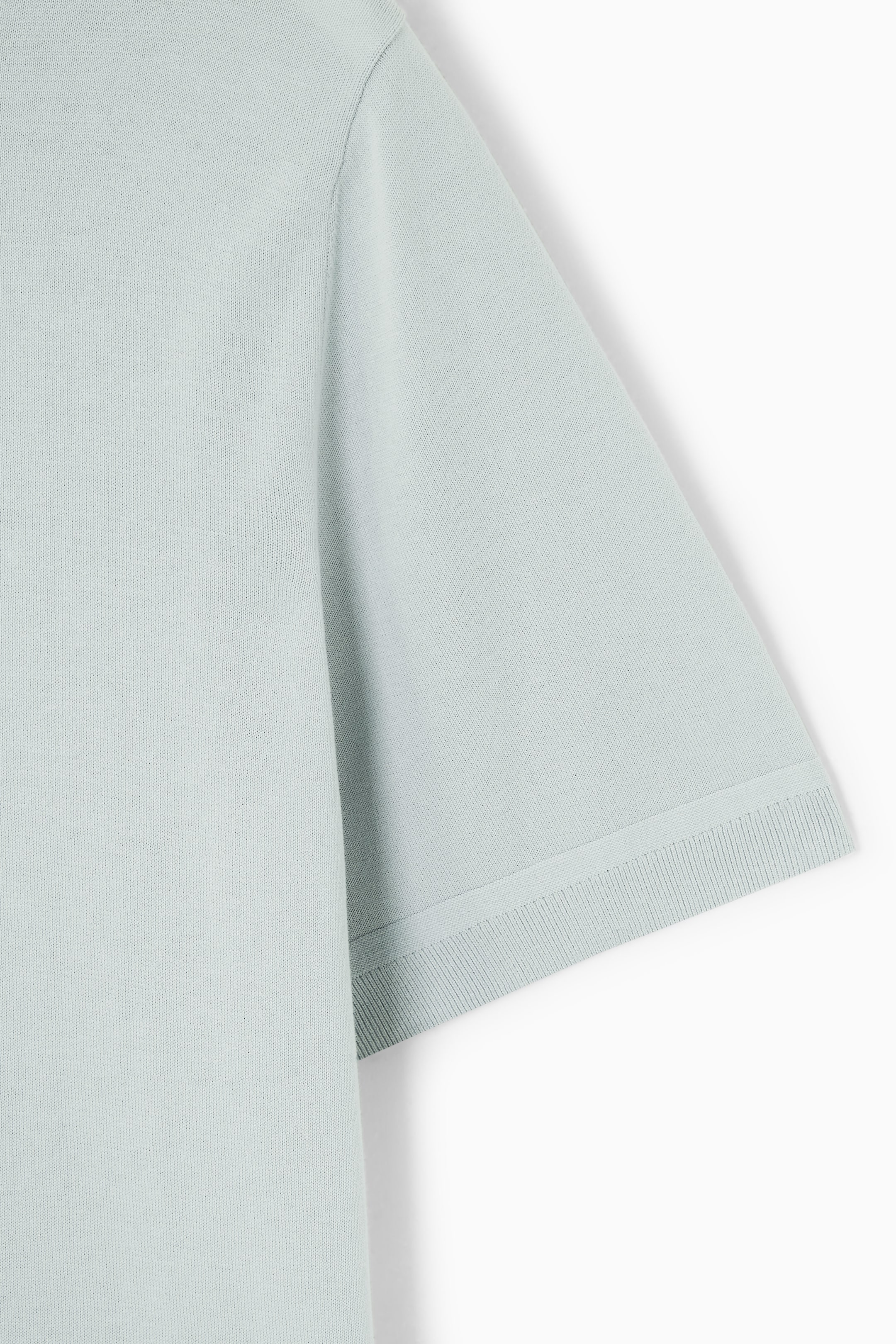 Grösseres Bild ansehen: GESTRICKTES LEICHTES T-SHIRT AUS BAUMWOLLE - HELLBLAU - HERREN | H&M CH 2
