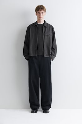 PINSTRIPED DENIM ZIP-UP OVERSHIRT — BLACK / PINSTRIPED 2